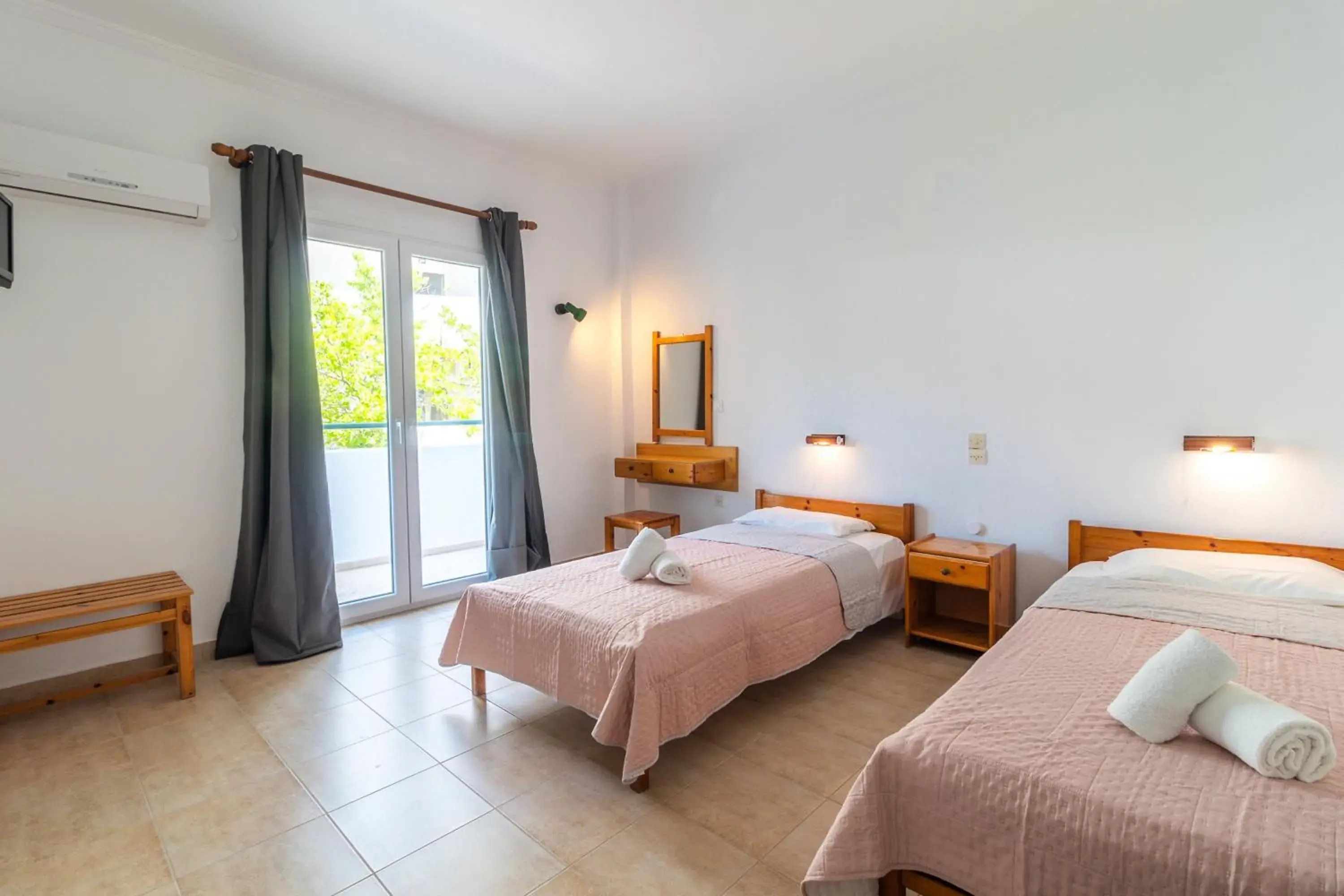Kantaros Apartments Kantaros Apartments