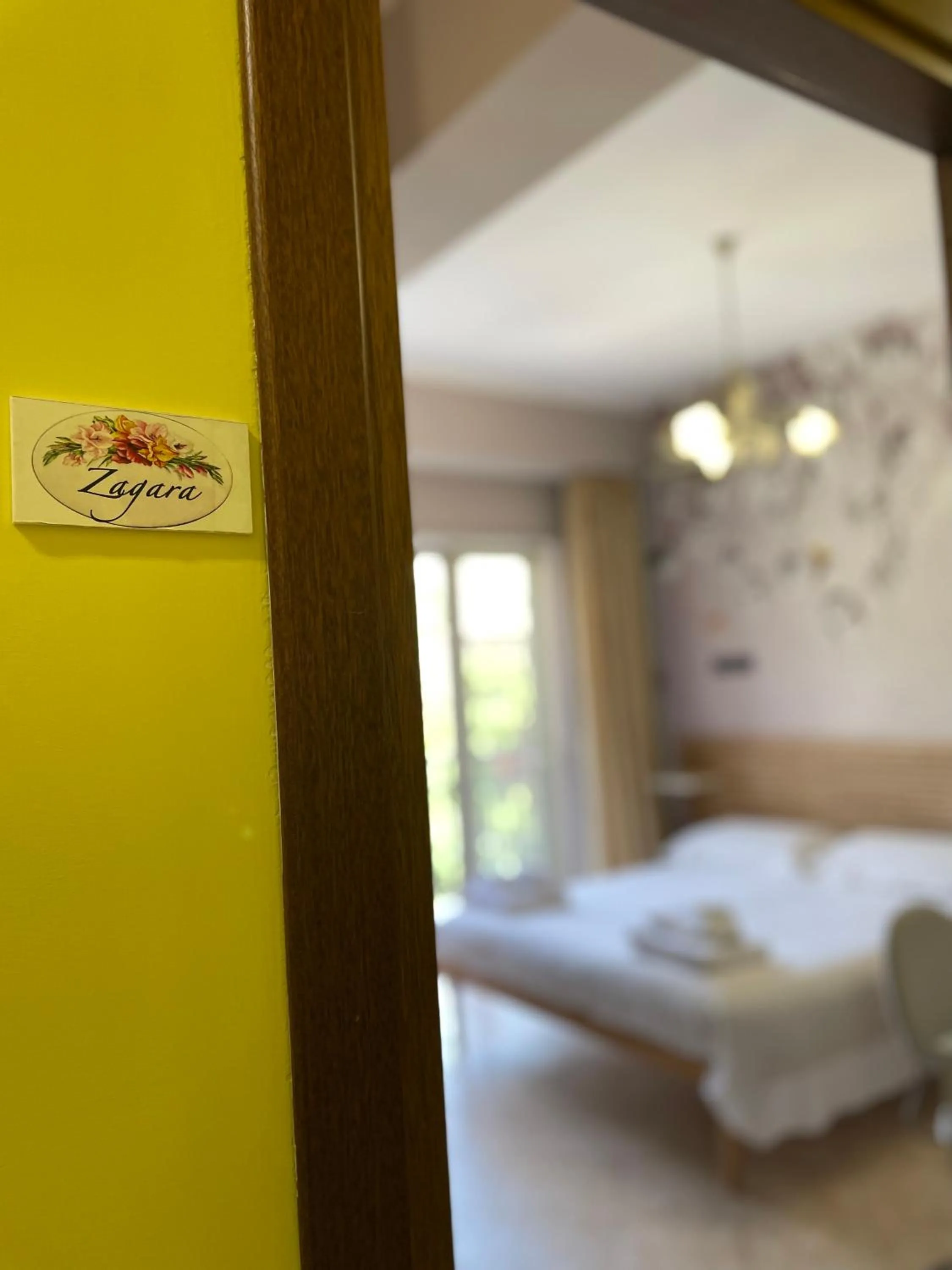 Logo/Certificate/Sign, Bed in B&B Vistamare