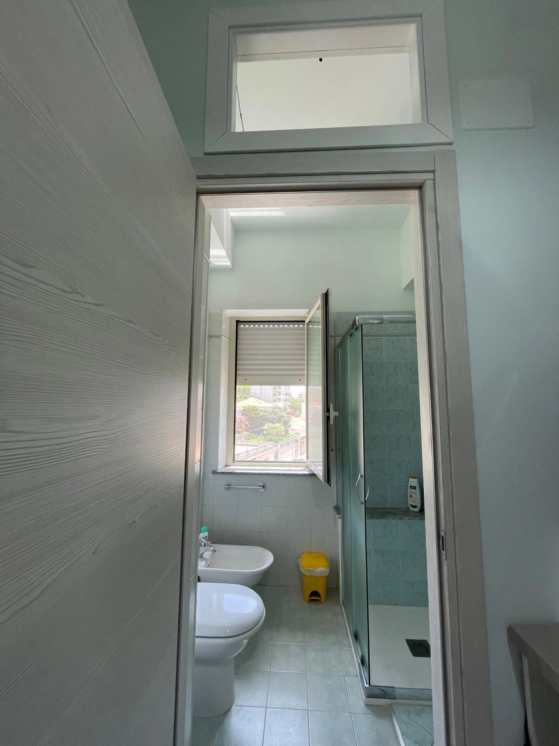 Shower in B&B Vistamare