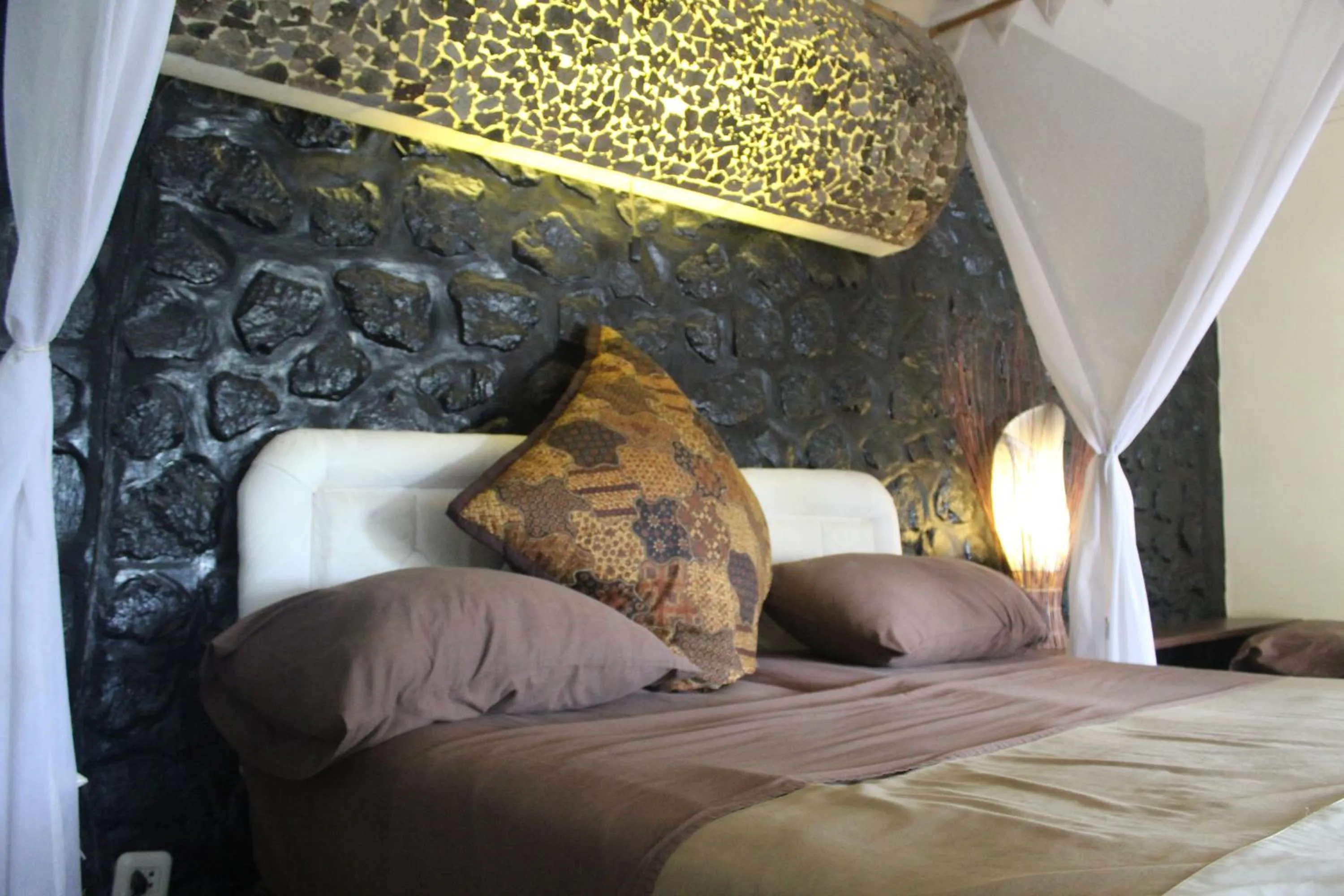 Bed in Villa Arjuna