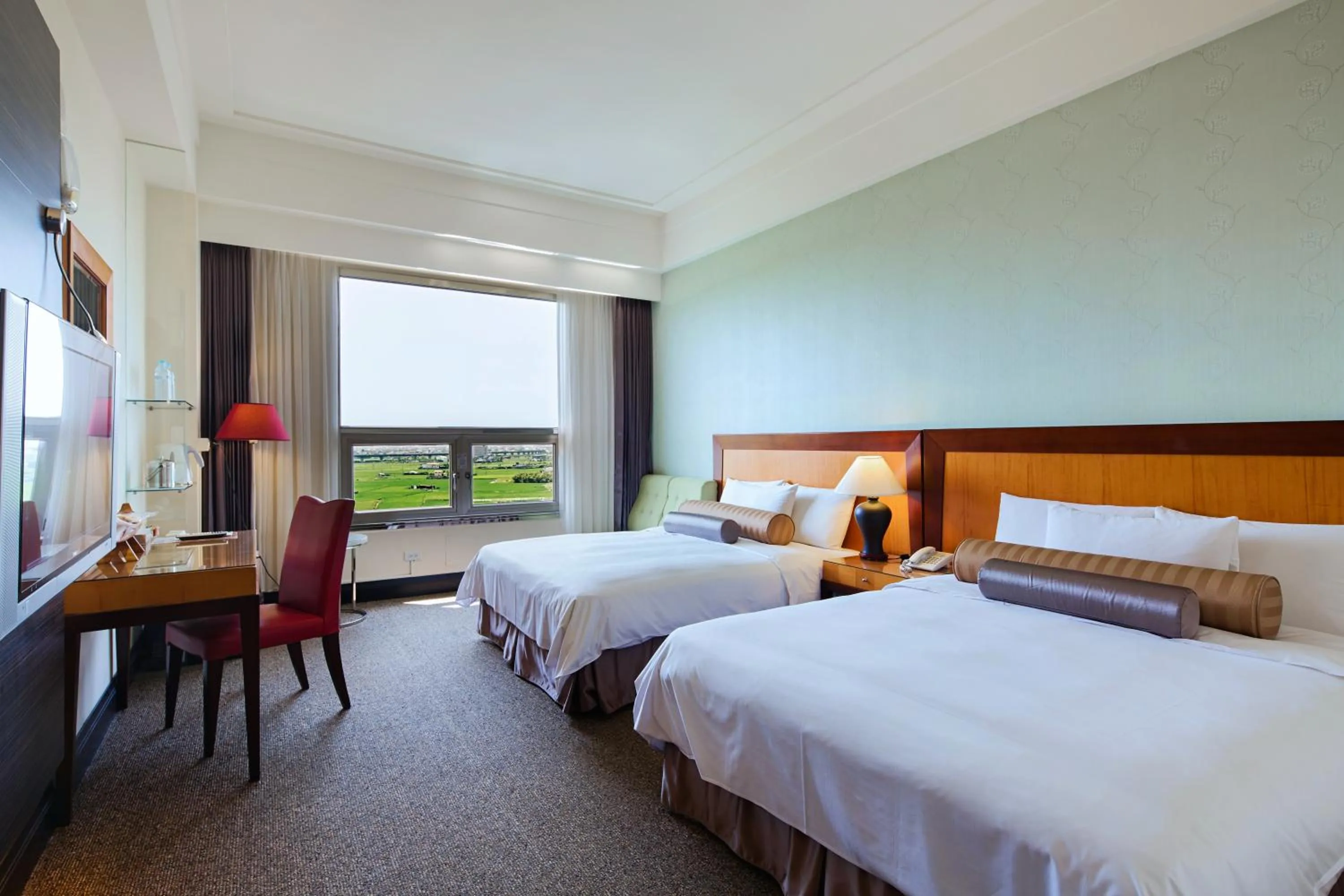 Photo of the whole room, Bed in Hotel Les Champs