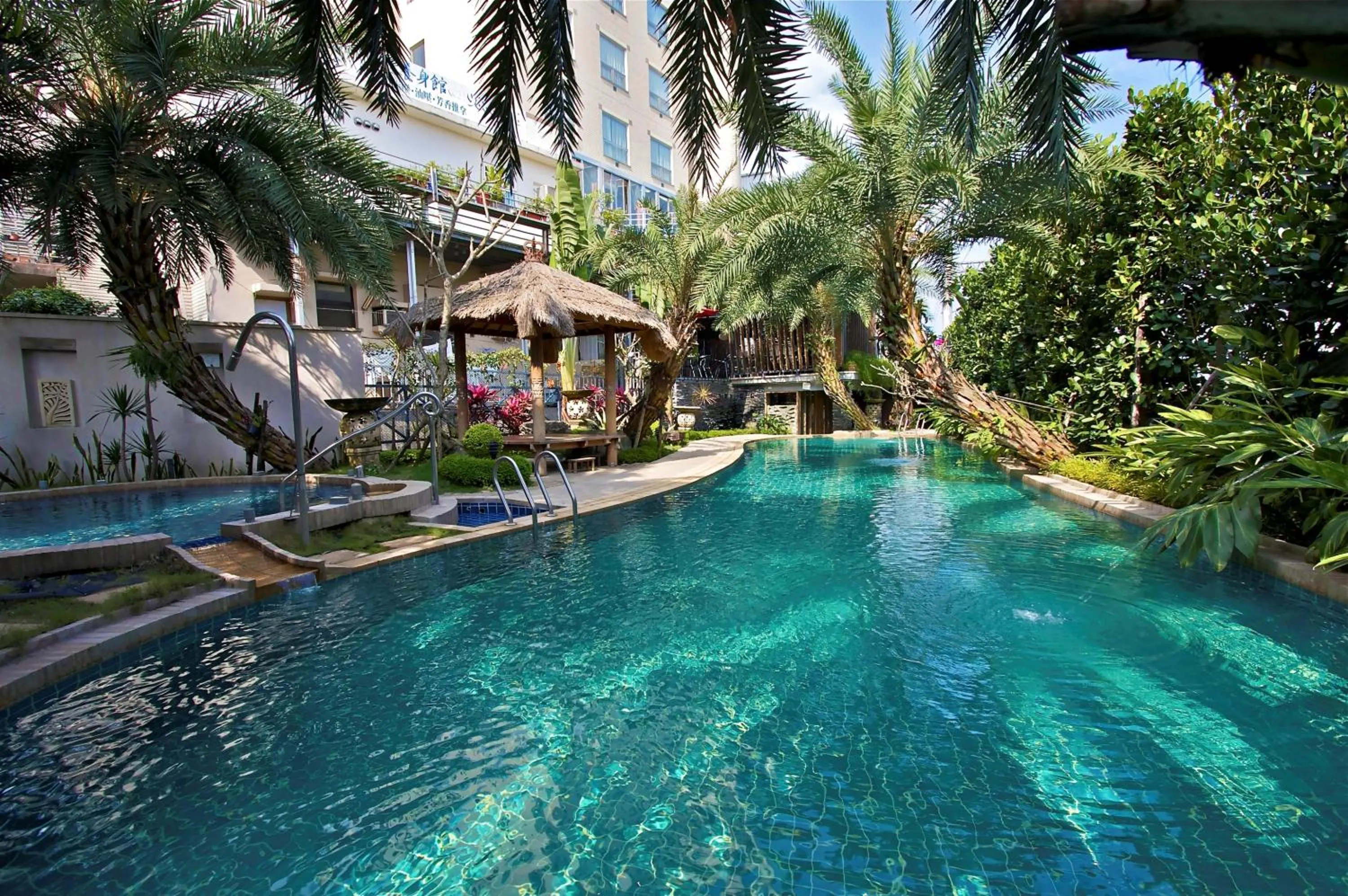 Area and facilities in Hotel Les Champs