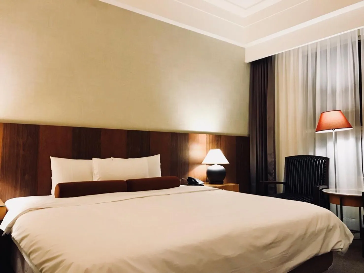 Bed in Hotel Les Champs