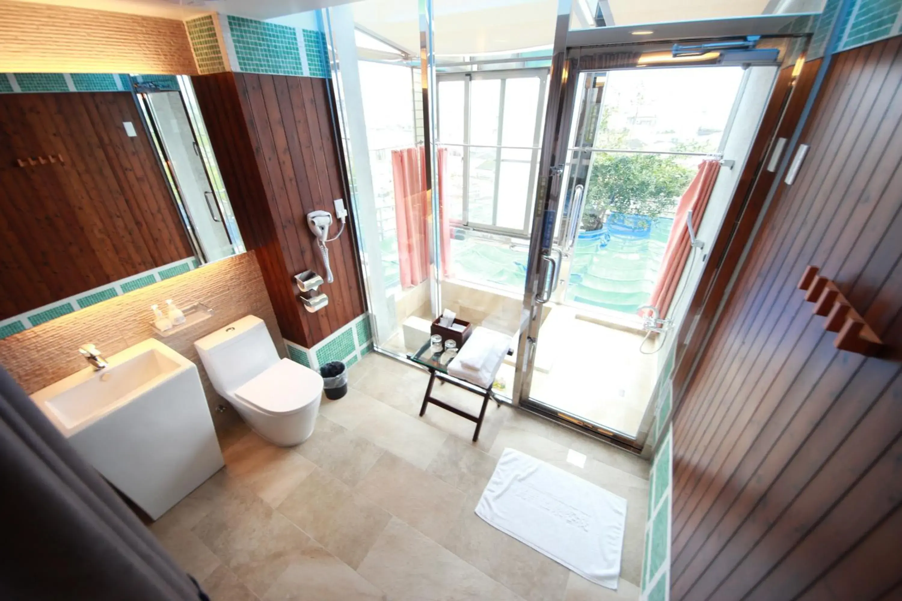 Bathroom in Hotel Les Champs Bathroom in Hotel Les Champs