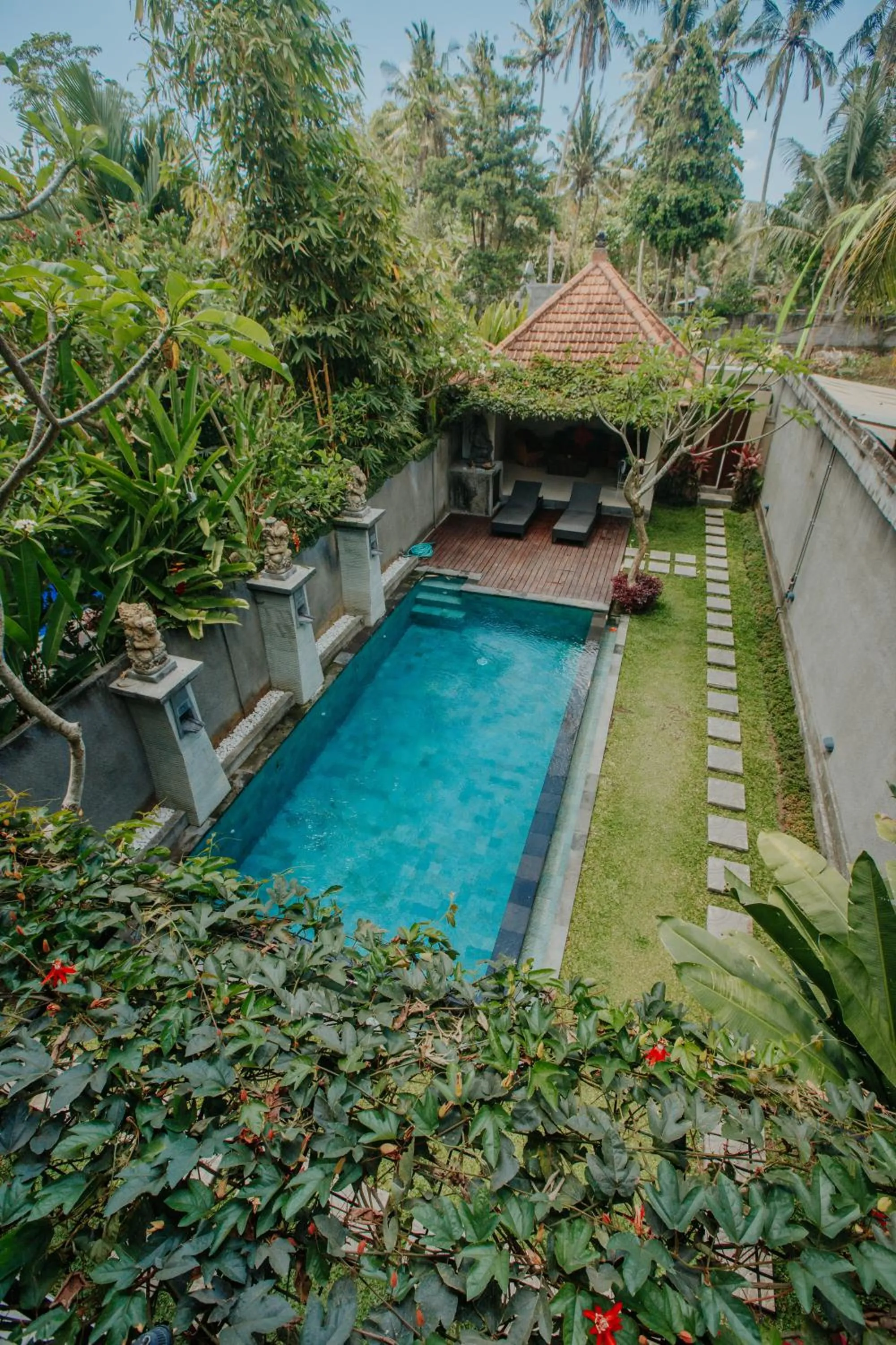 Pool view in Pukakoo Villas and Suite by Supala