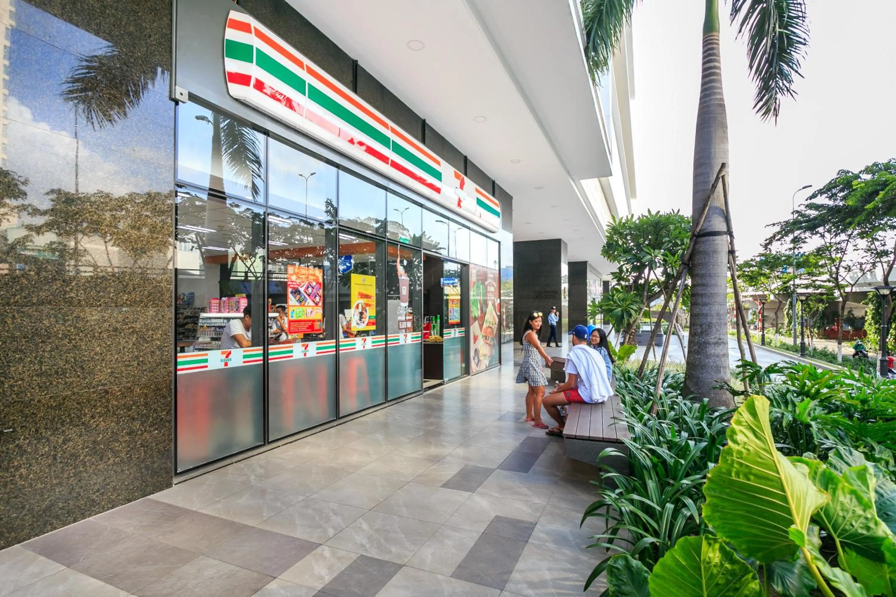 Property building in Infinity Pool Signature - Saigon Rivergate