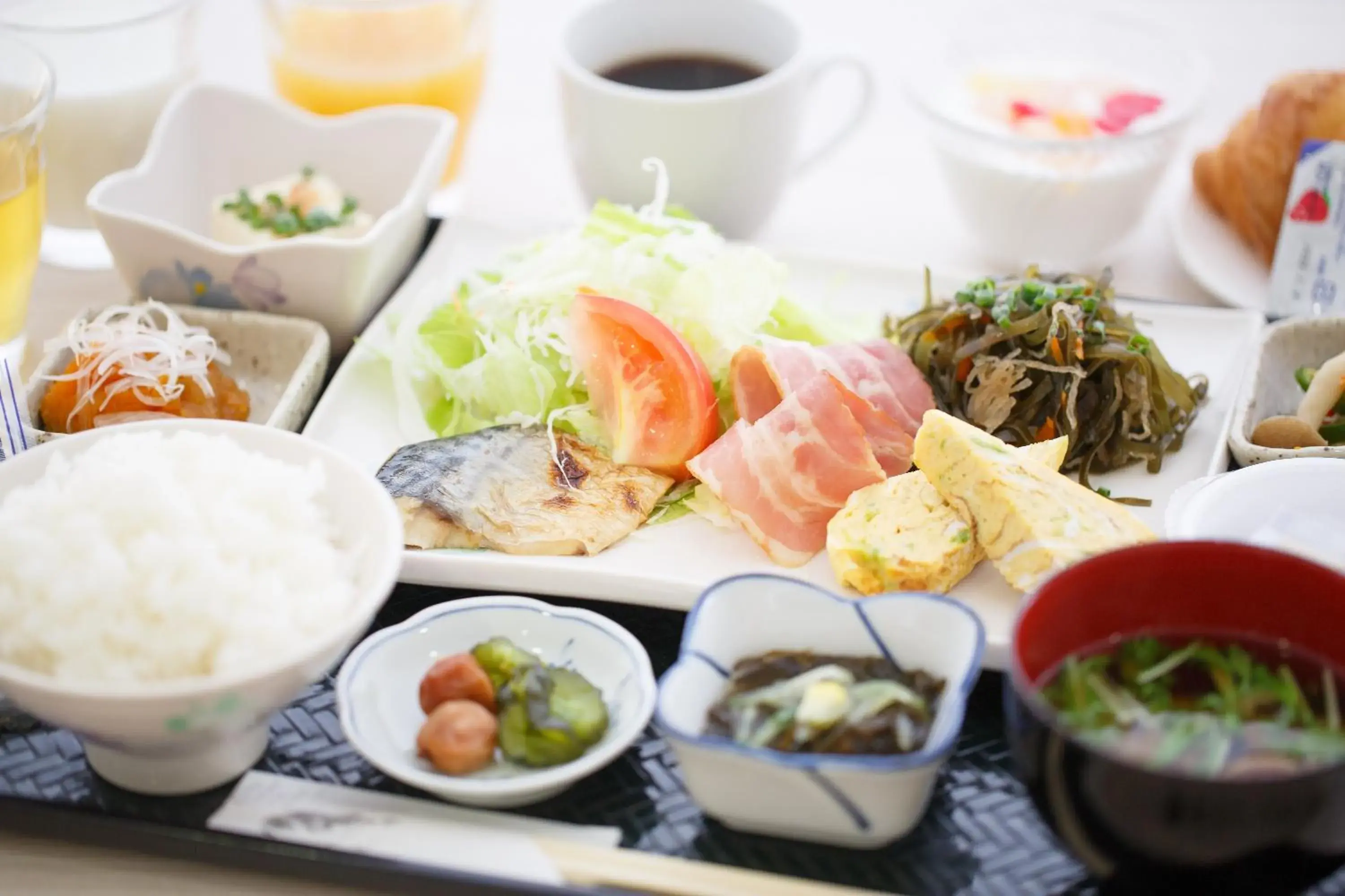 Breakfast in Hotel Peace Island Ishigaki in Yashima Breakfast in Hotel Peace Island Ishigaki in Yashima