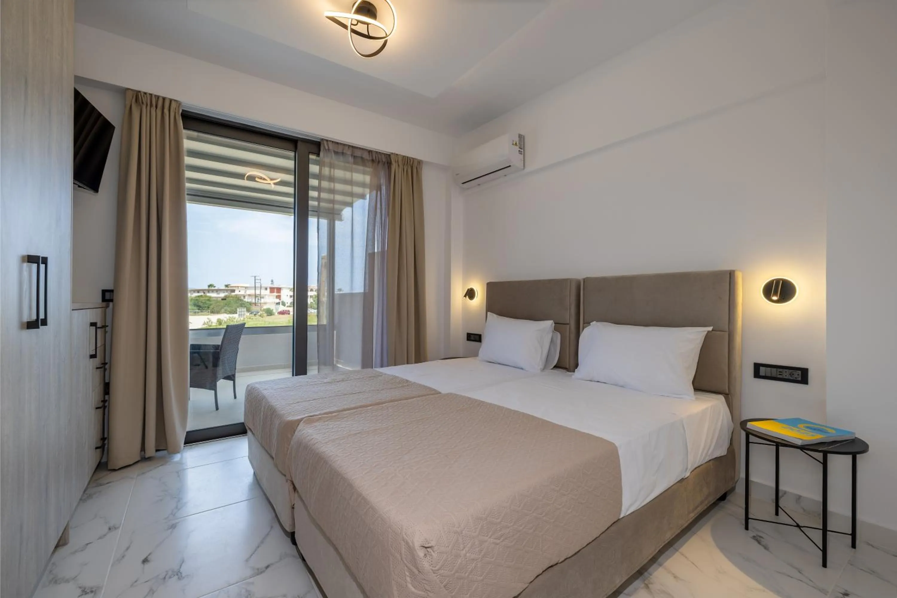 Bed in Valianos Studios - Apartments