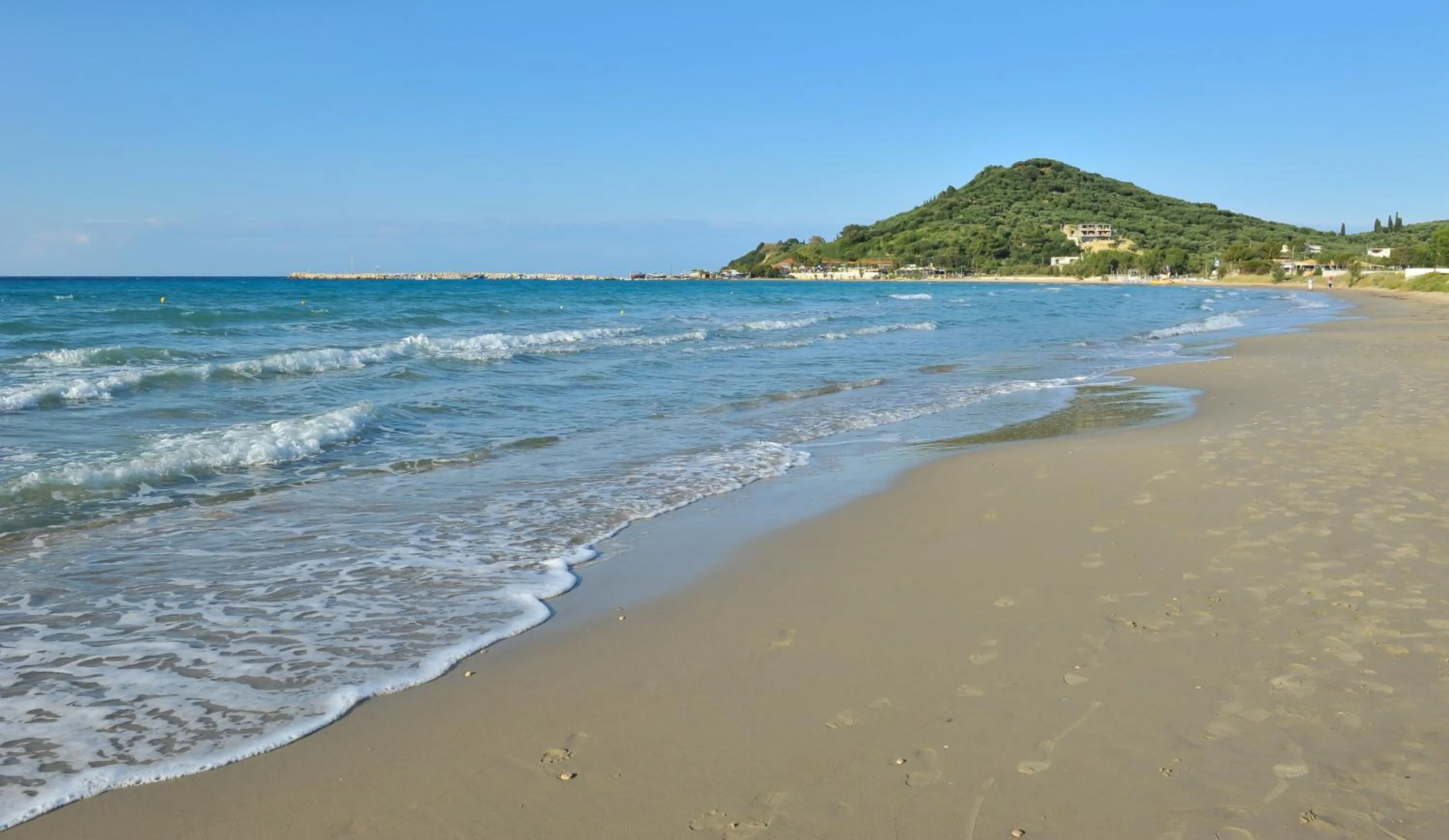 Beach in Valianos Studios - Apartments