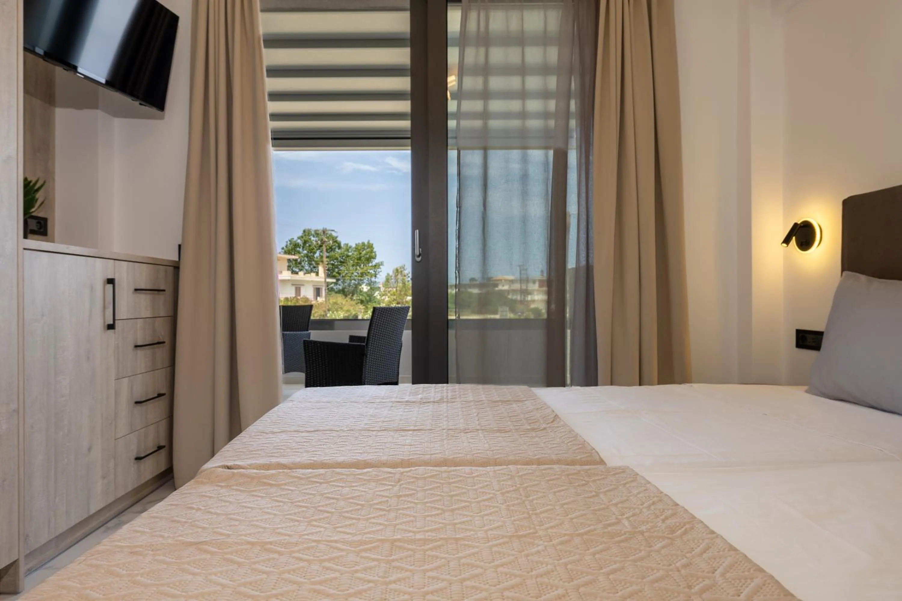 Bed in Valianos Studios - Apartments