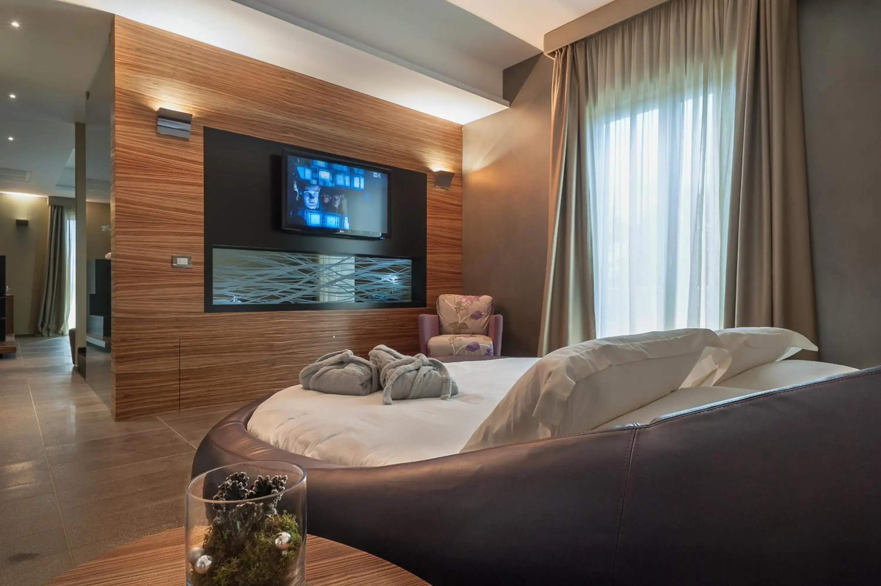 Suite with Hot Tub in Le Dune Suite Hotel Suite with Hot Tub in Le Dune Suite Hotel