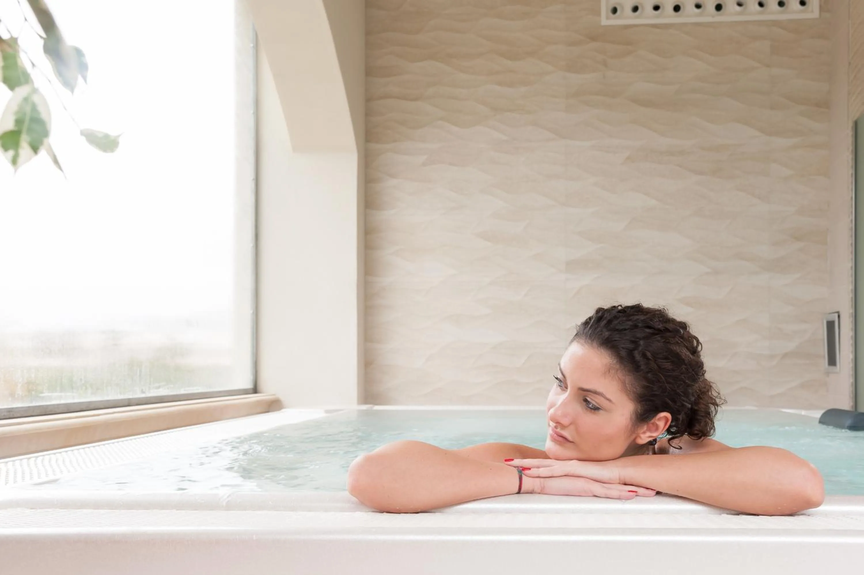 Hot Tub in Le Dune Suite Hotel