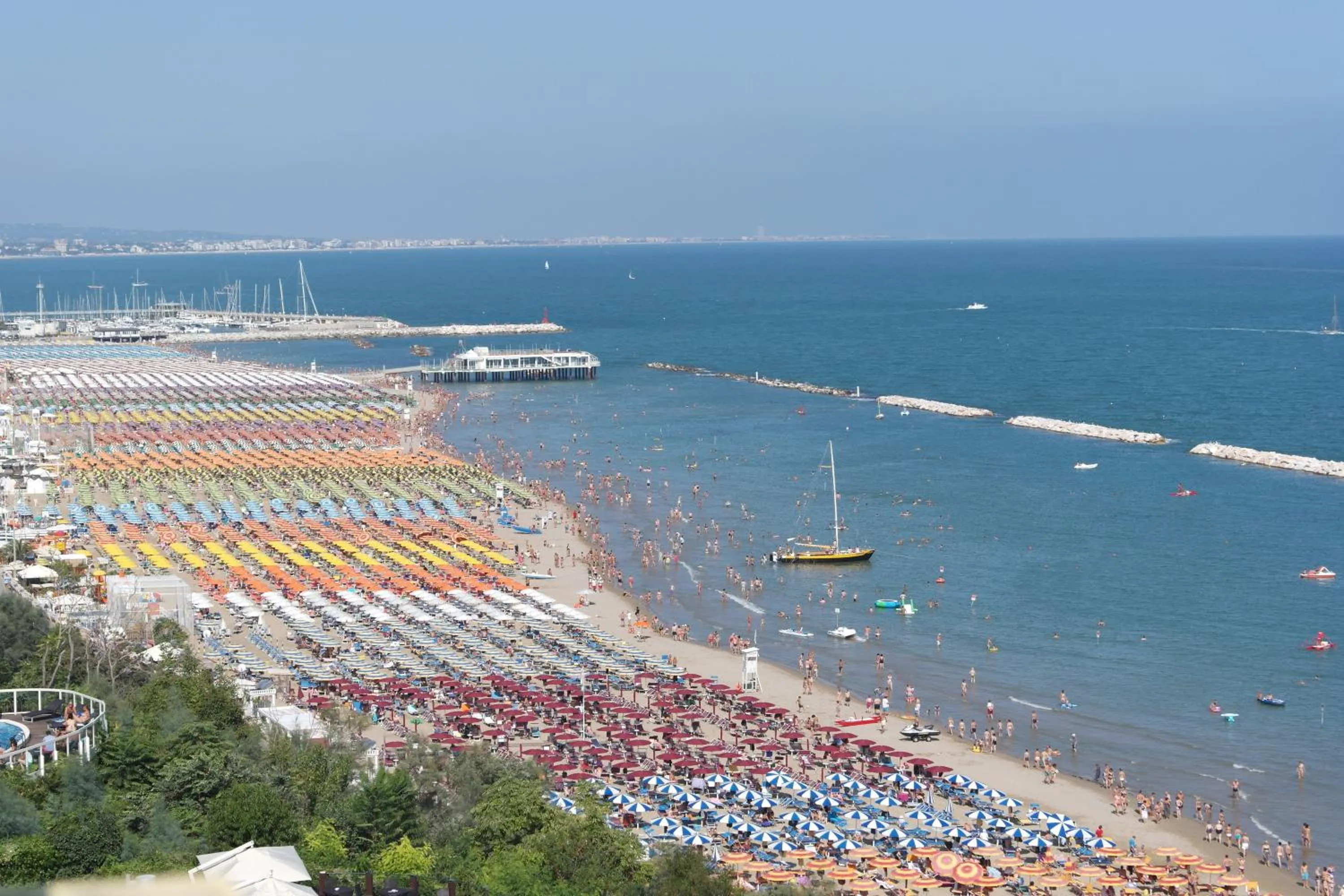 Beach in Hotel Promenade