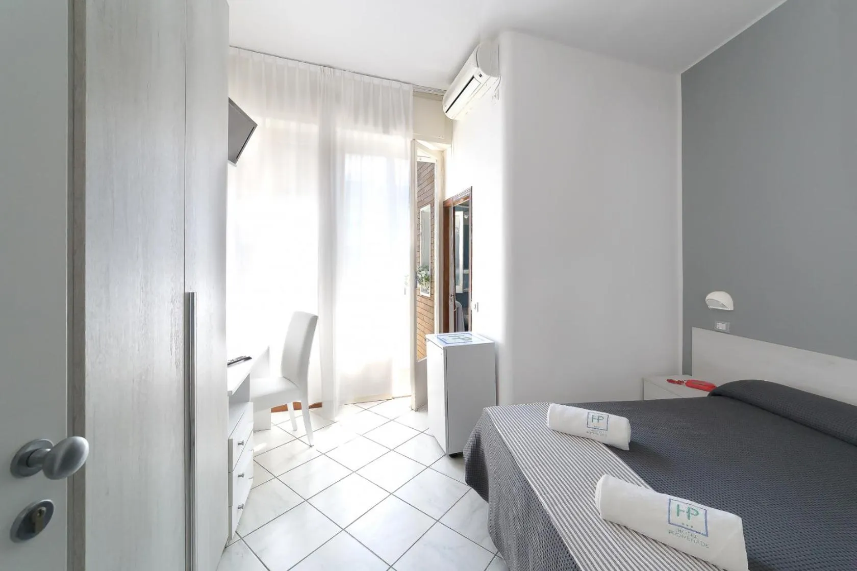 Photo of the whole room, Bed in Hotel Promenade