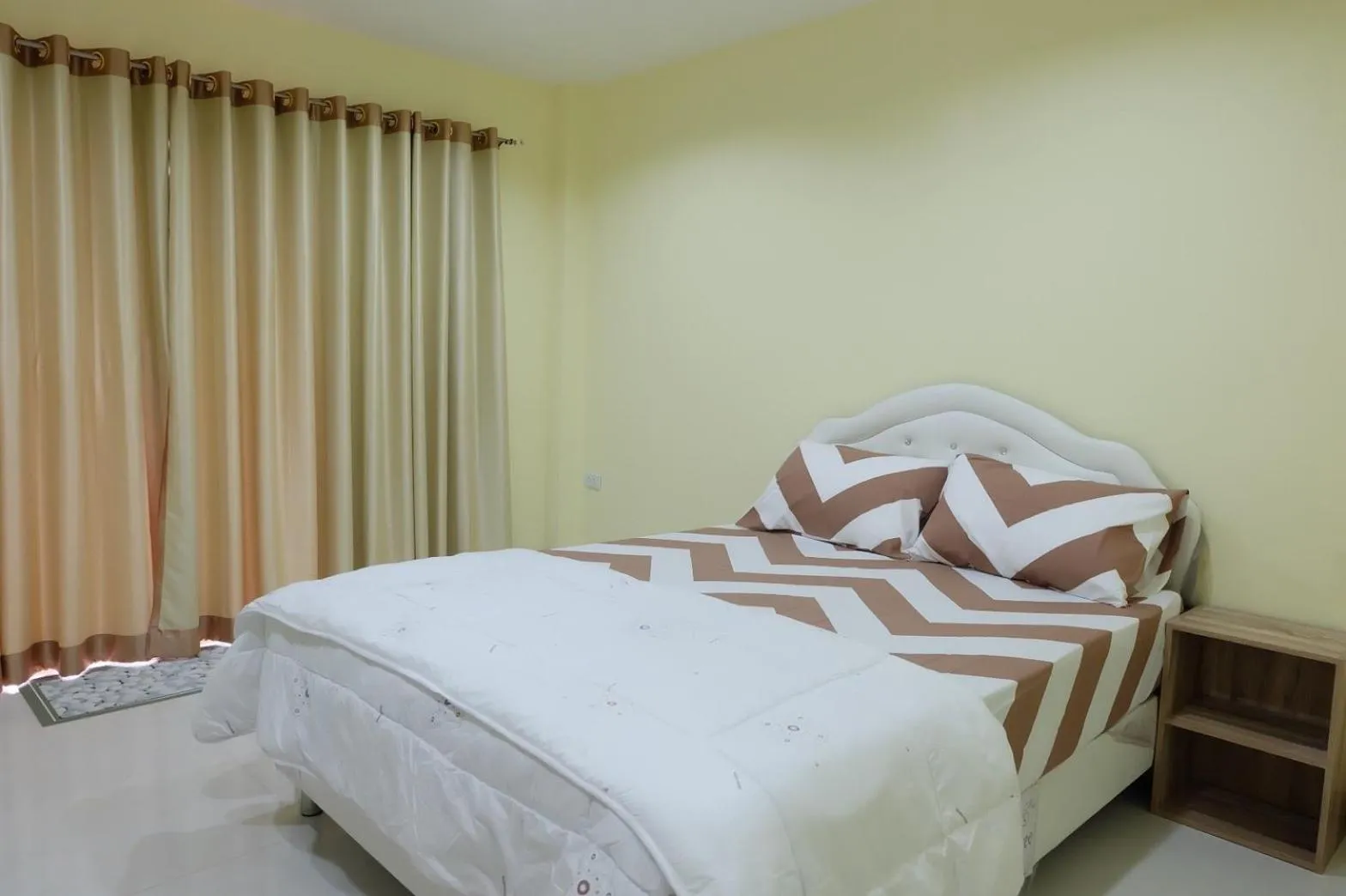 Bed in Thippawan Bungalow