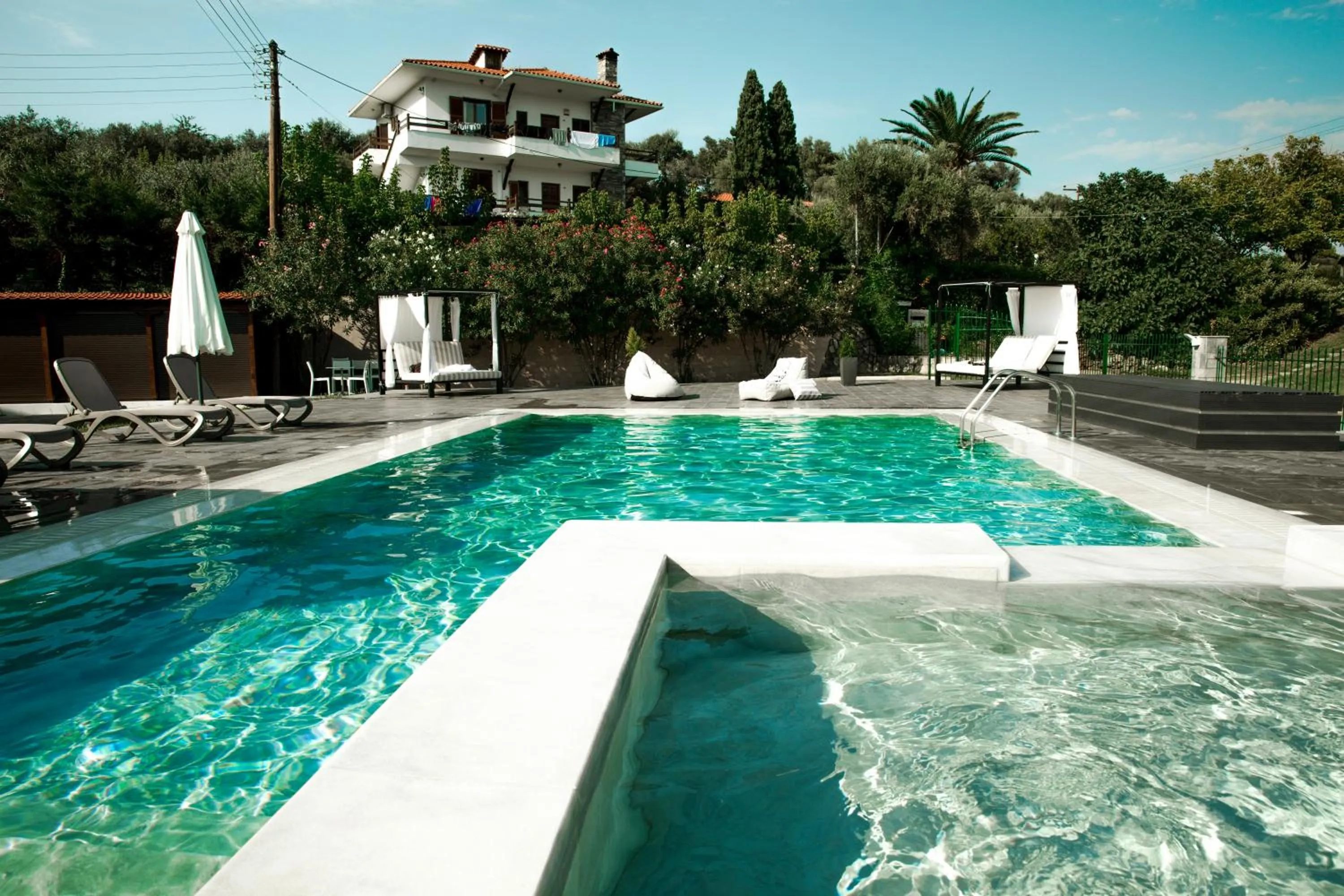 Swimming pool in 4-you Residence