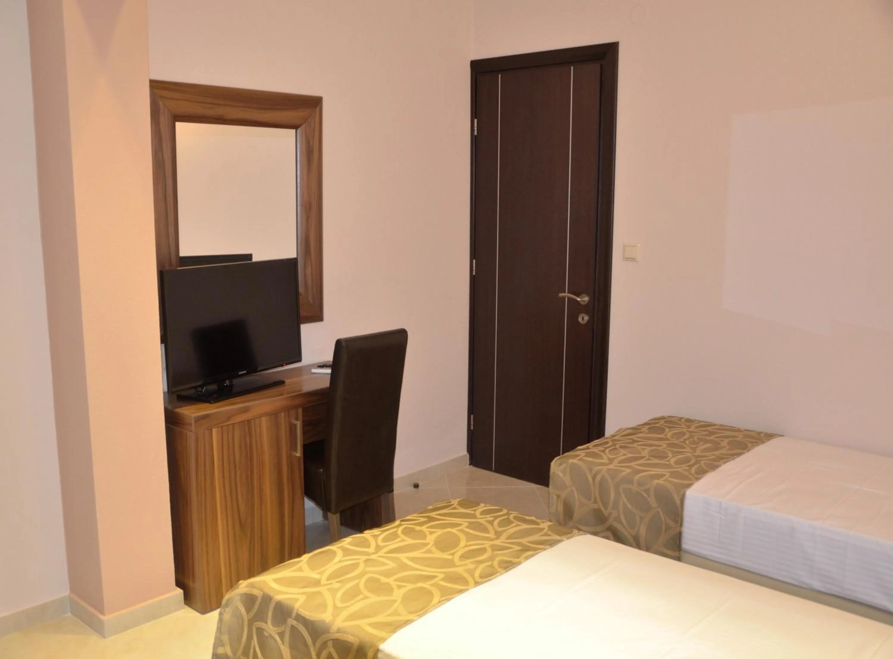 Bedroom, Bed in 4-you Residence