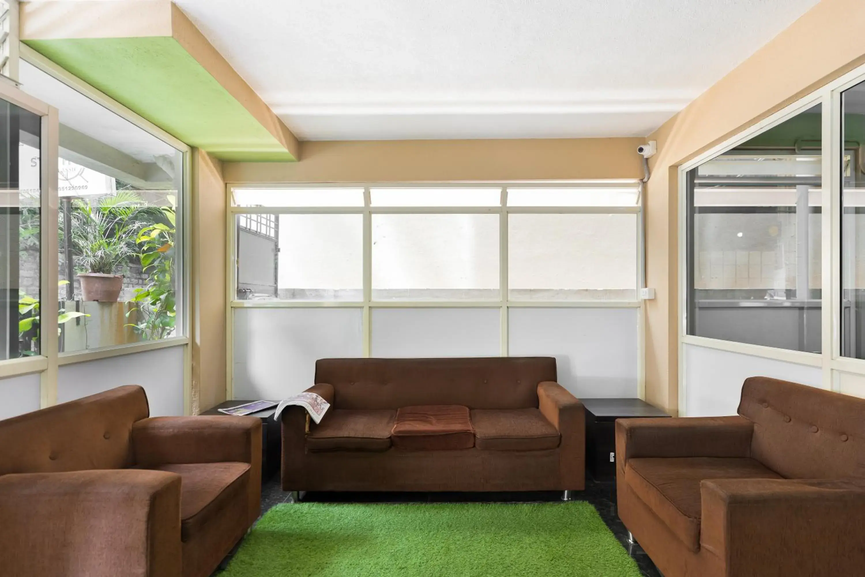 Property building in Stayhome Classic Property building in Stayhome Classic