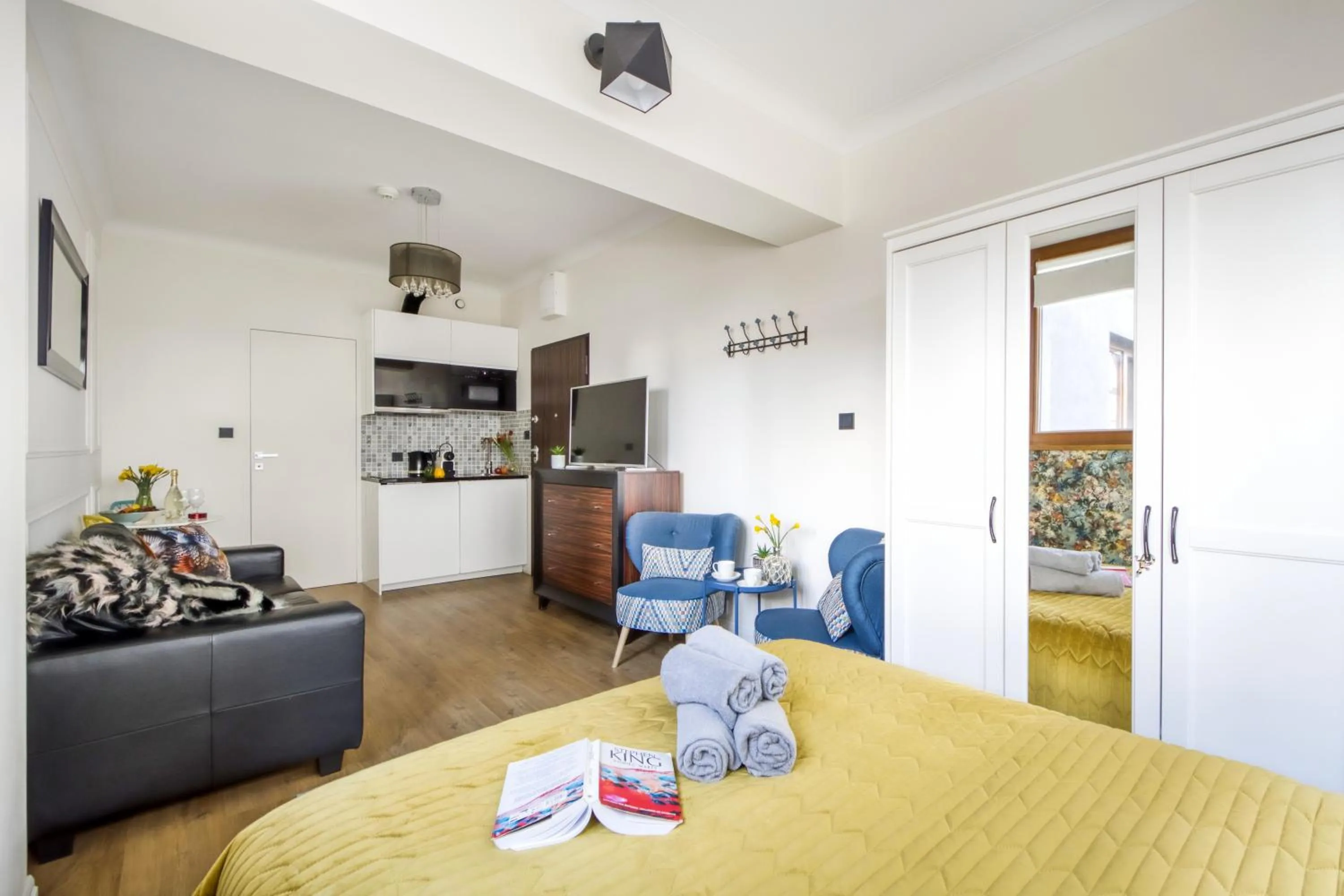 Living room in Aparthotel Pawia Deluxe- 10 min to center