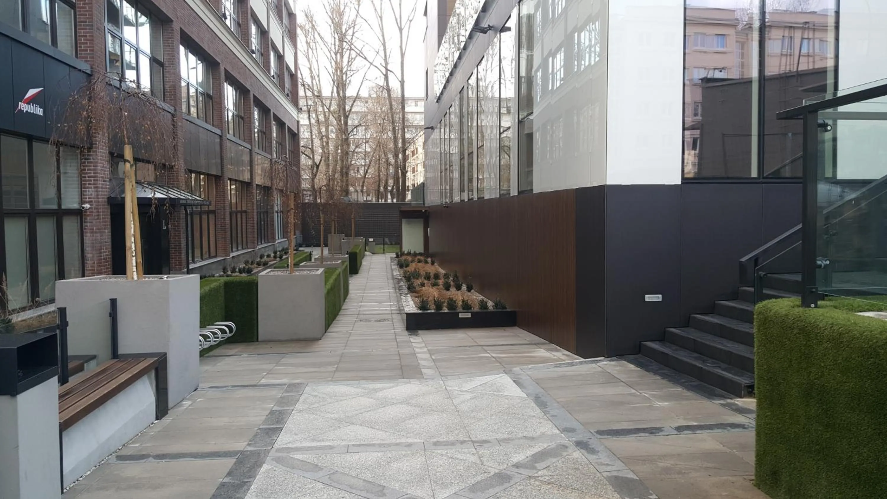 Facade/entrance in Aparthotel Pawia Deluxe- 10 min to center