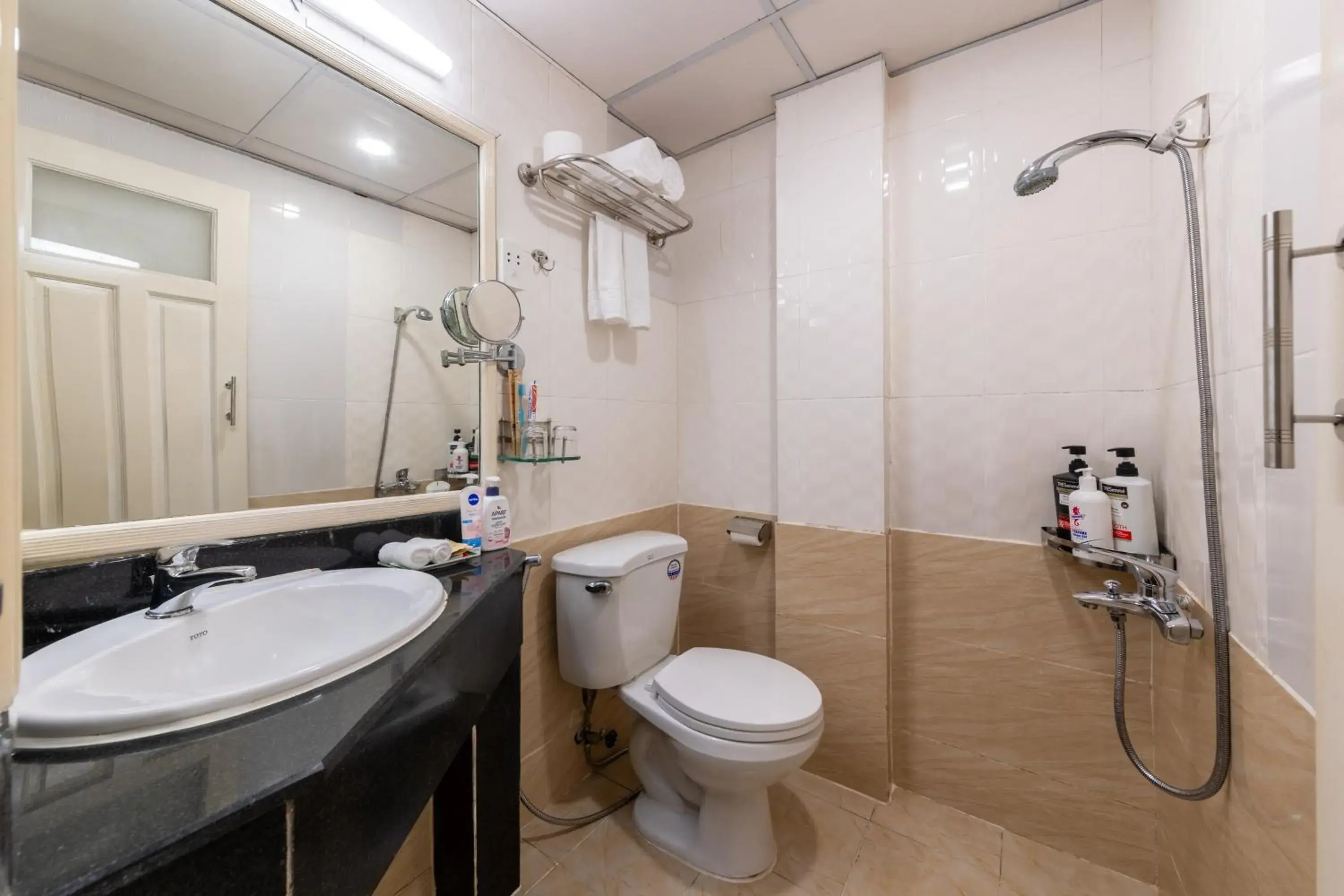 Bathroom in A25 Hotel - 307 Lý Tự Trọng Bathroom in A25 Hotel - 307 Lý Tự Trọng