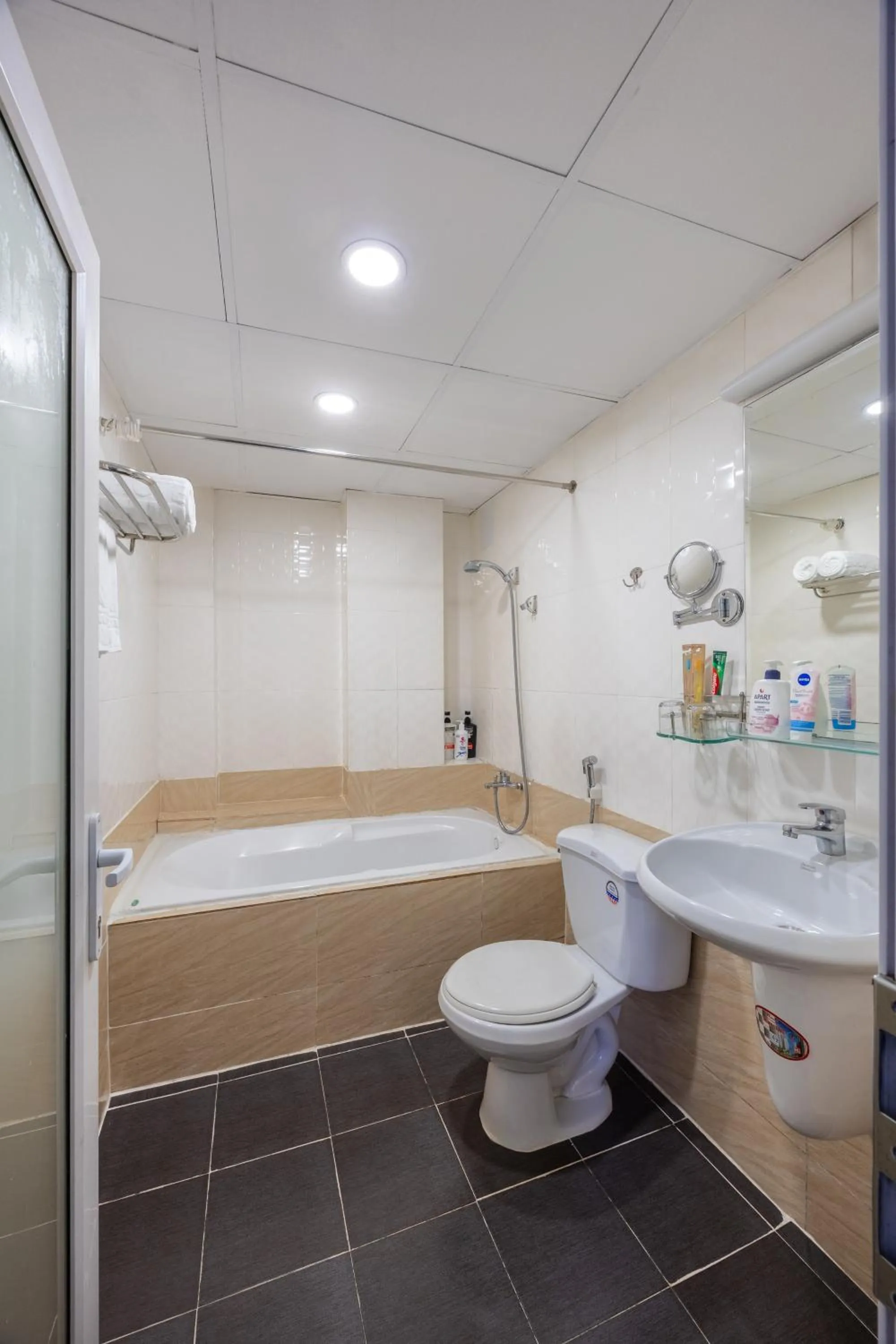 Shower in A25 Hotel - 307 Lý Tự Trọng