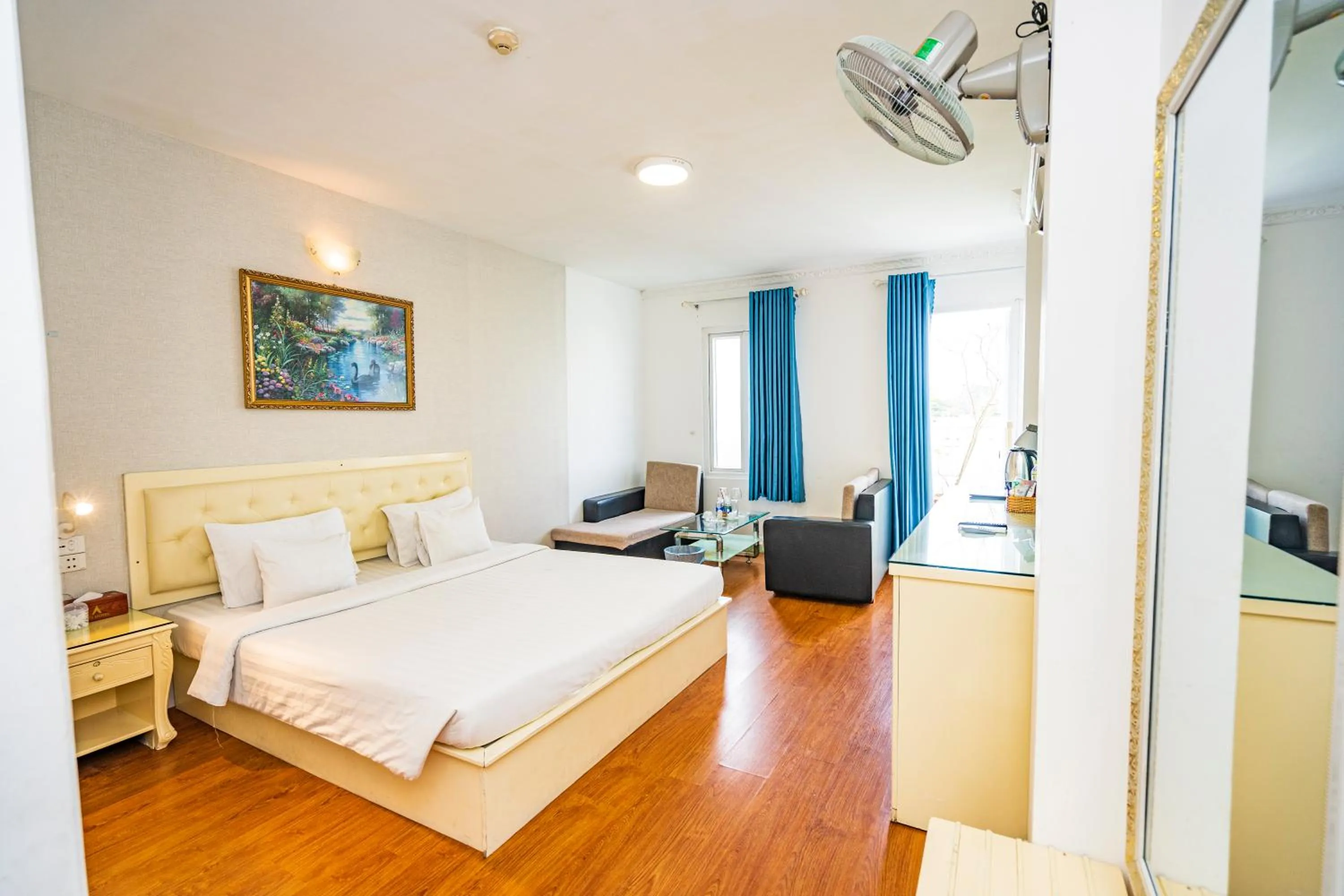 Deluxe Suite in A25 Hotel - 307 Lý Tự Trọng