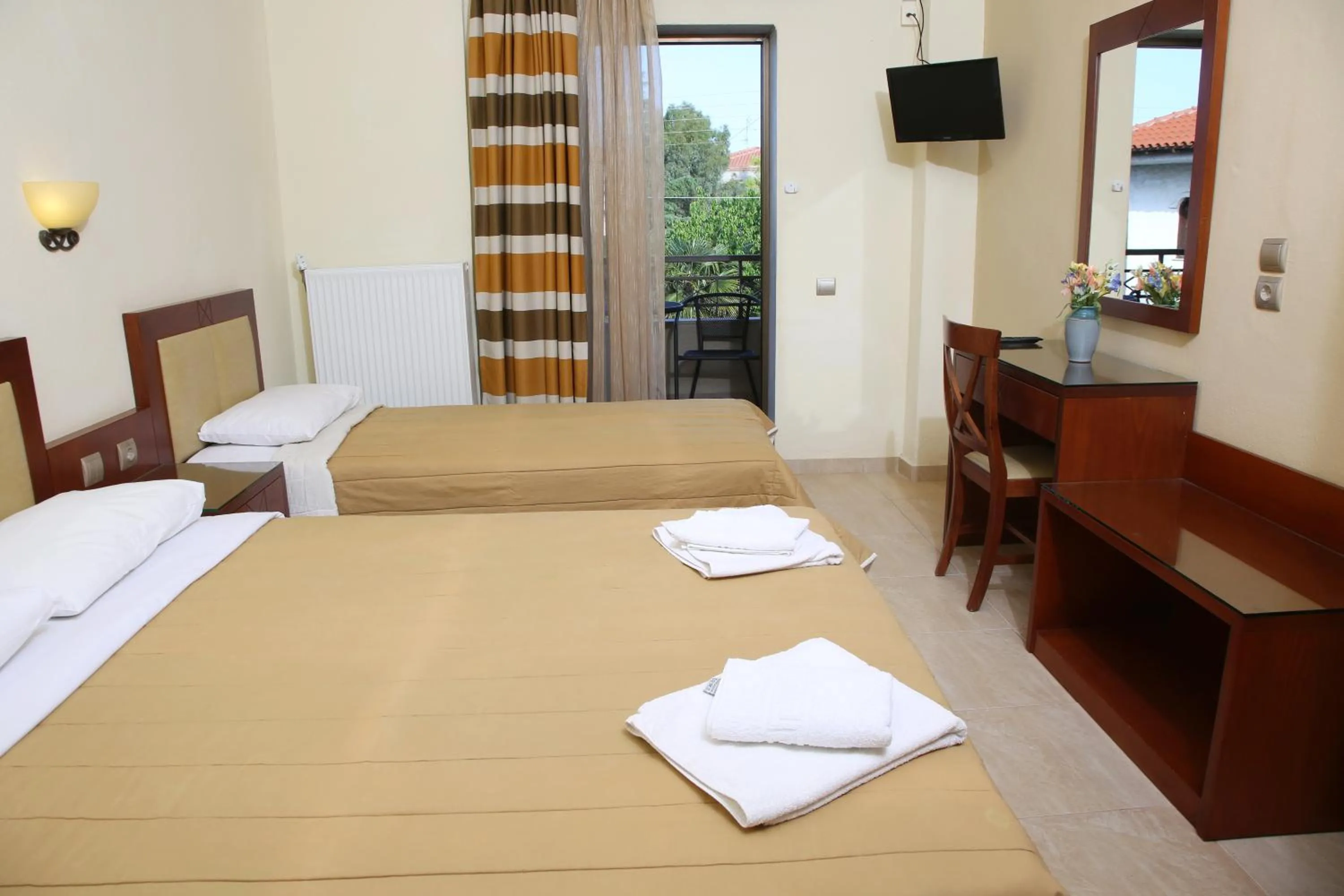 Bed in Hotel Zeus