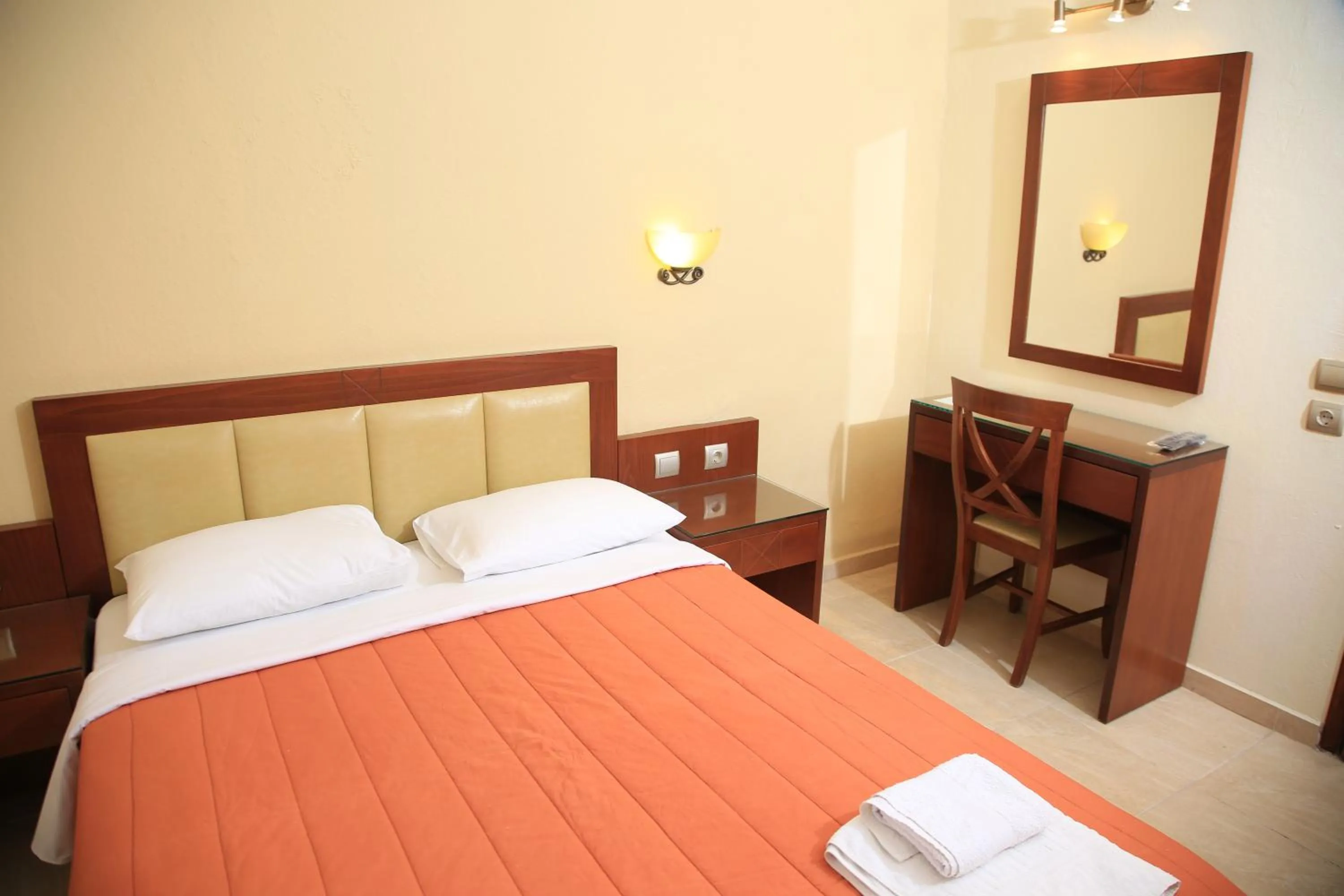 Bed in Hotel Zeus