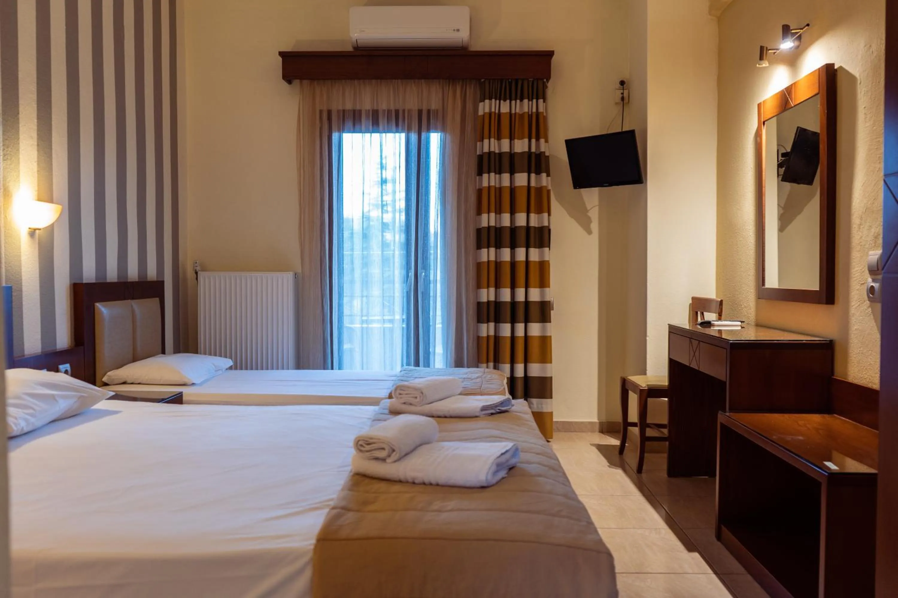 Bed in Hotel Zeus