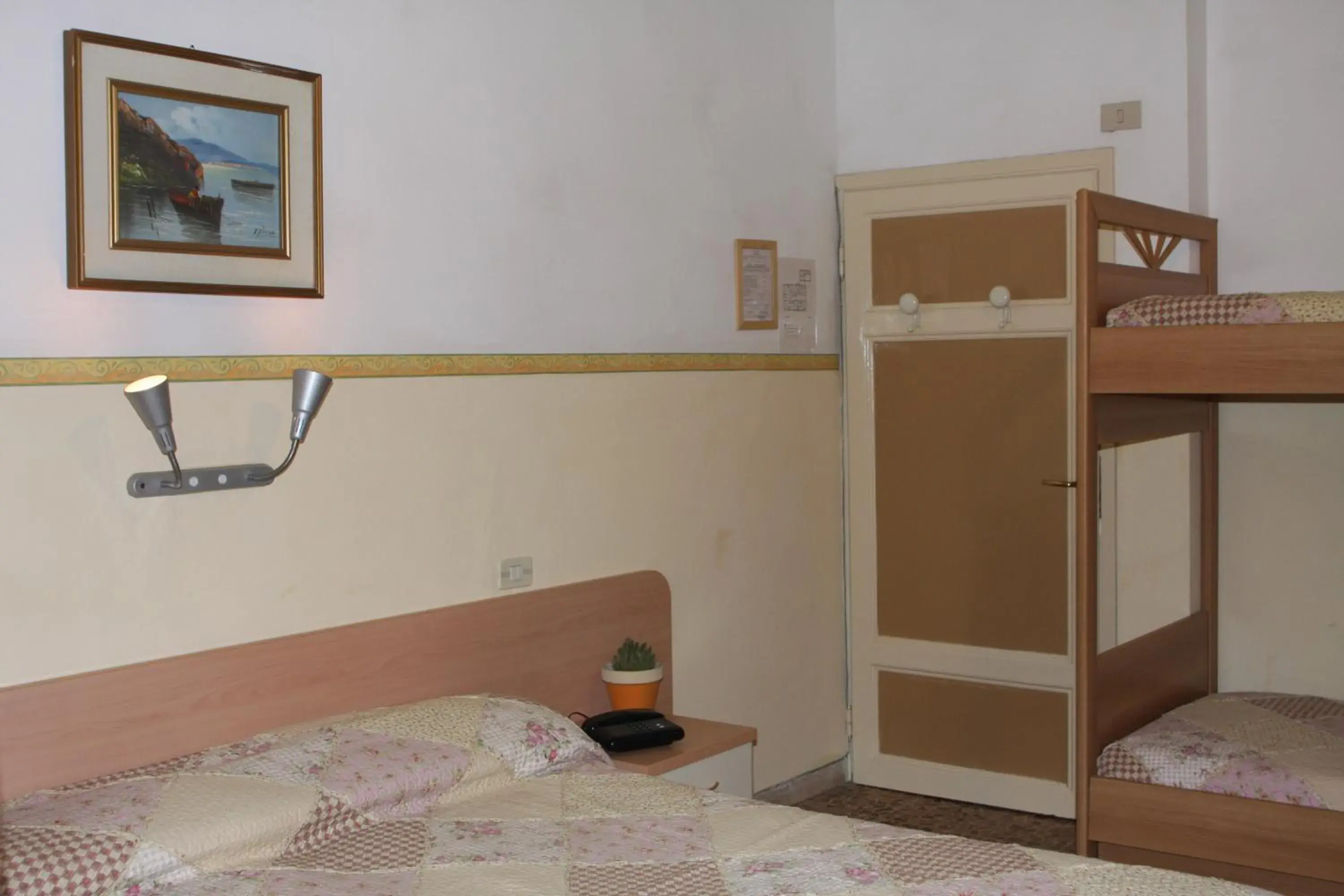 Double or Twin Room in Hotel Ornella Double or Twin Room in Hotel Ornella