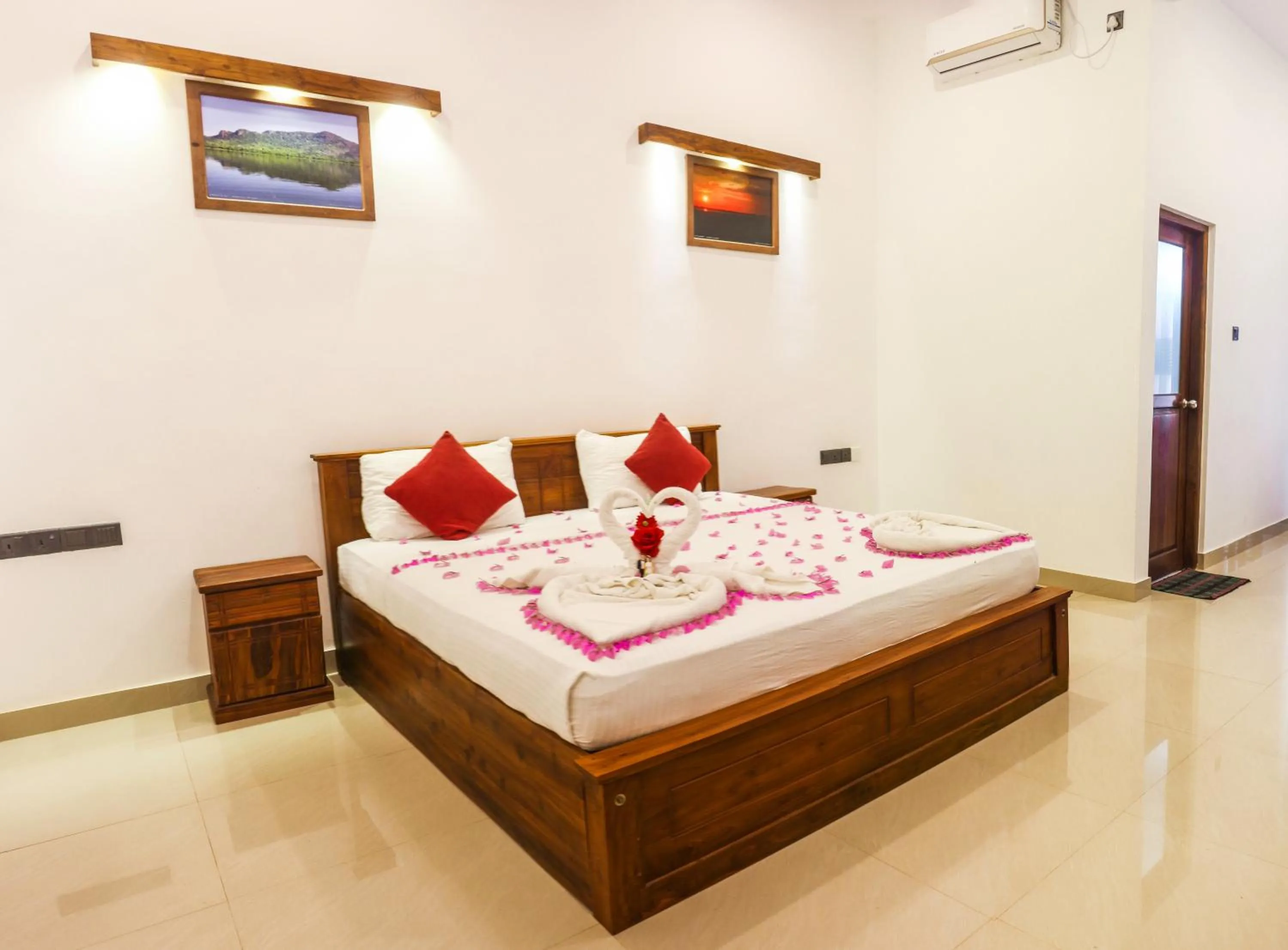 Bed in Four Points Resort - Anuradhapura