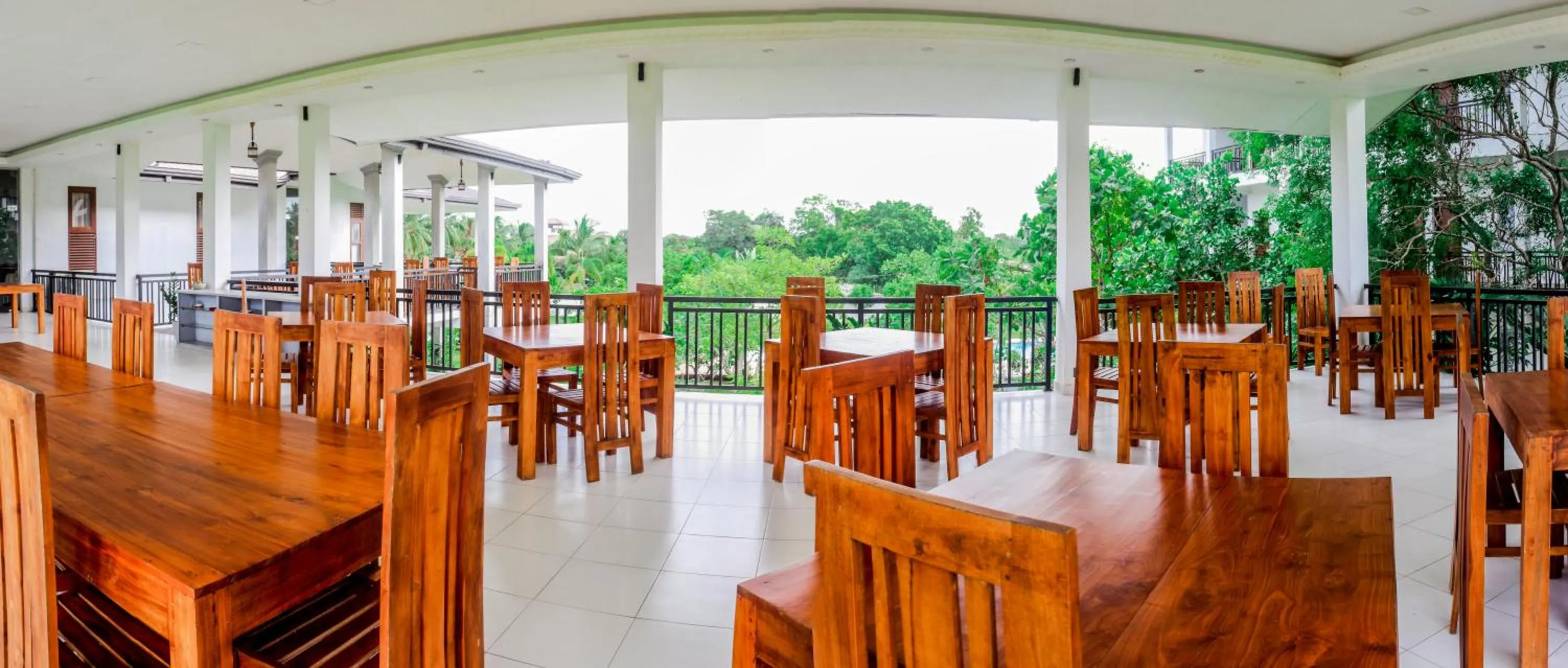 Restaurant/places to eat in Four Points Resort - Anuradhapura