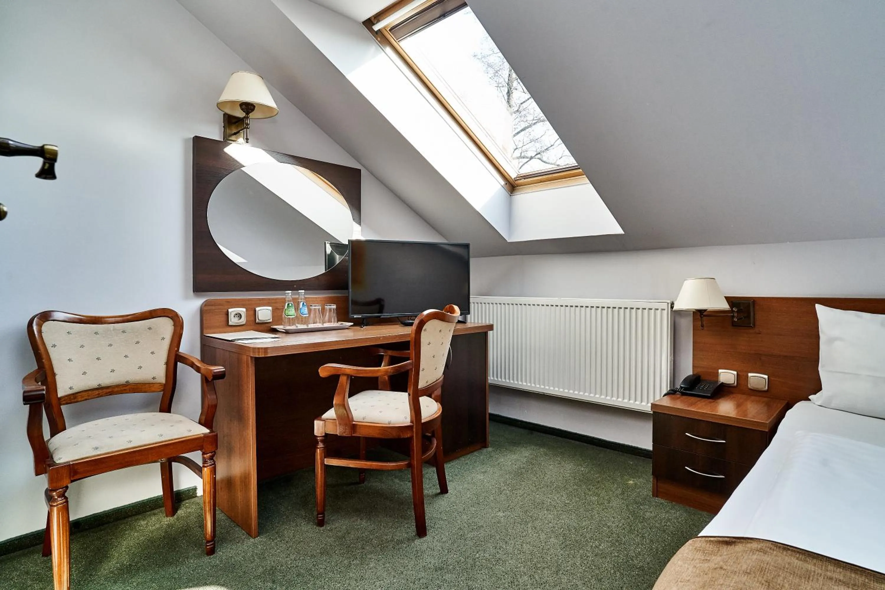 Property building, Bed in Hotel Stara Poczta