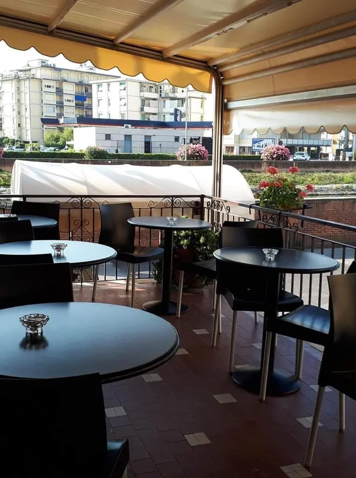 Restaurant/places to eat in Hotel Laurin