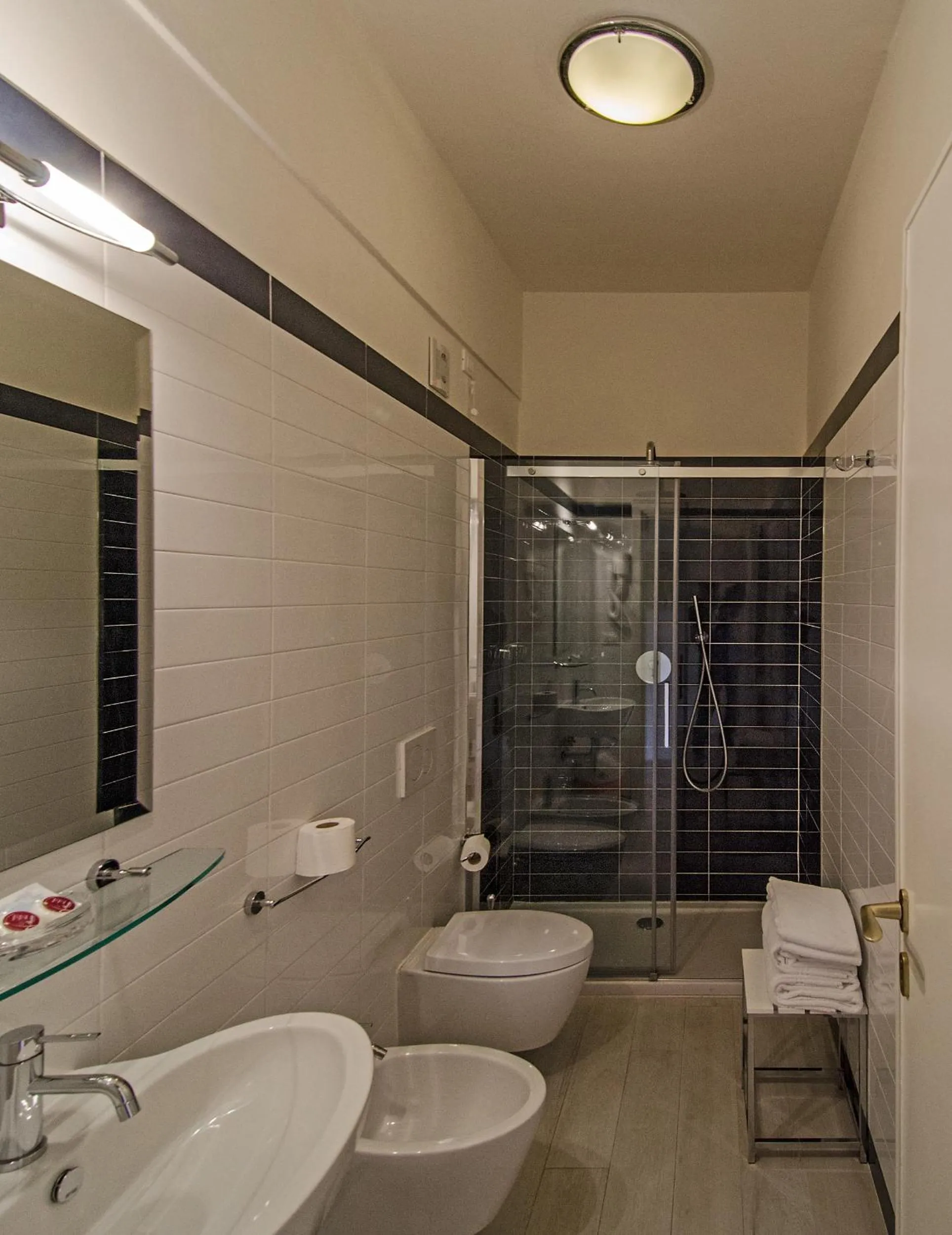 Bathroom in Hotel Alk