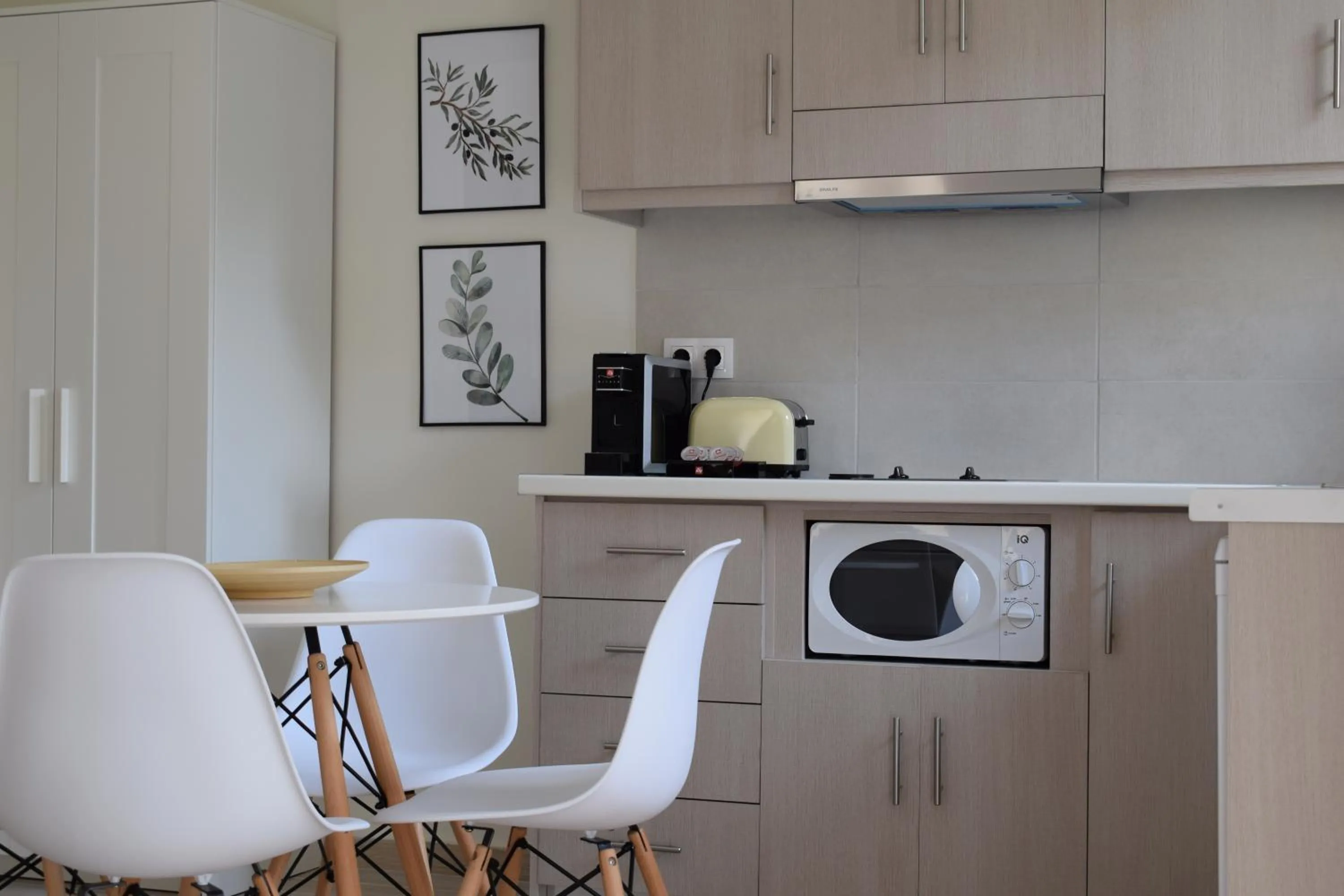 Aelia Apartments