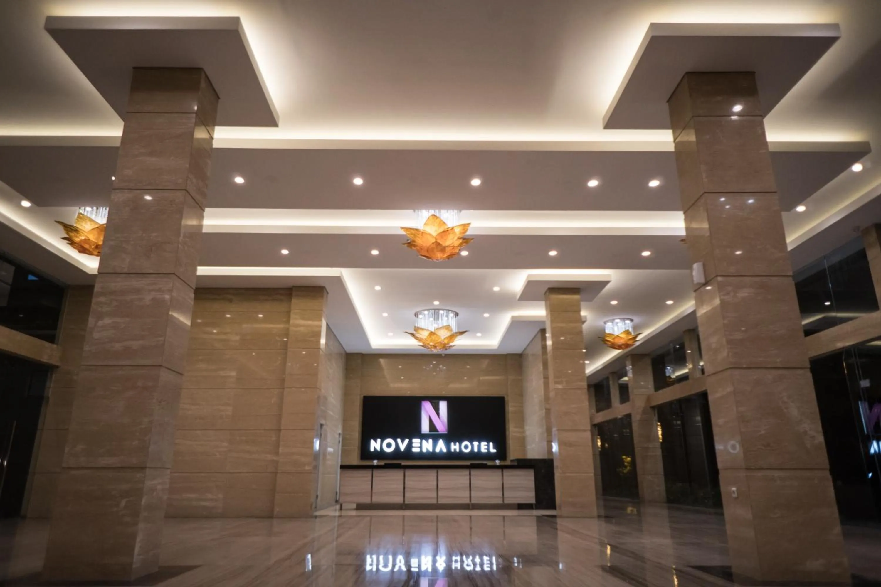Lobby or reception in Novena Hotel Bandung