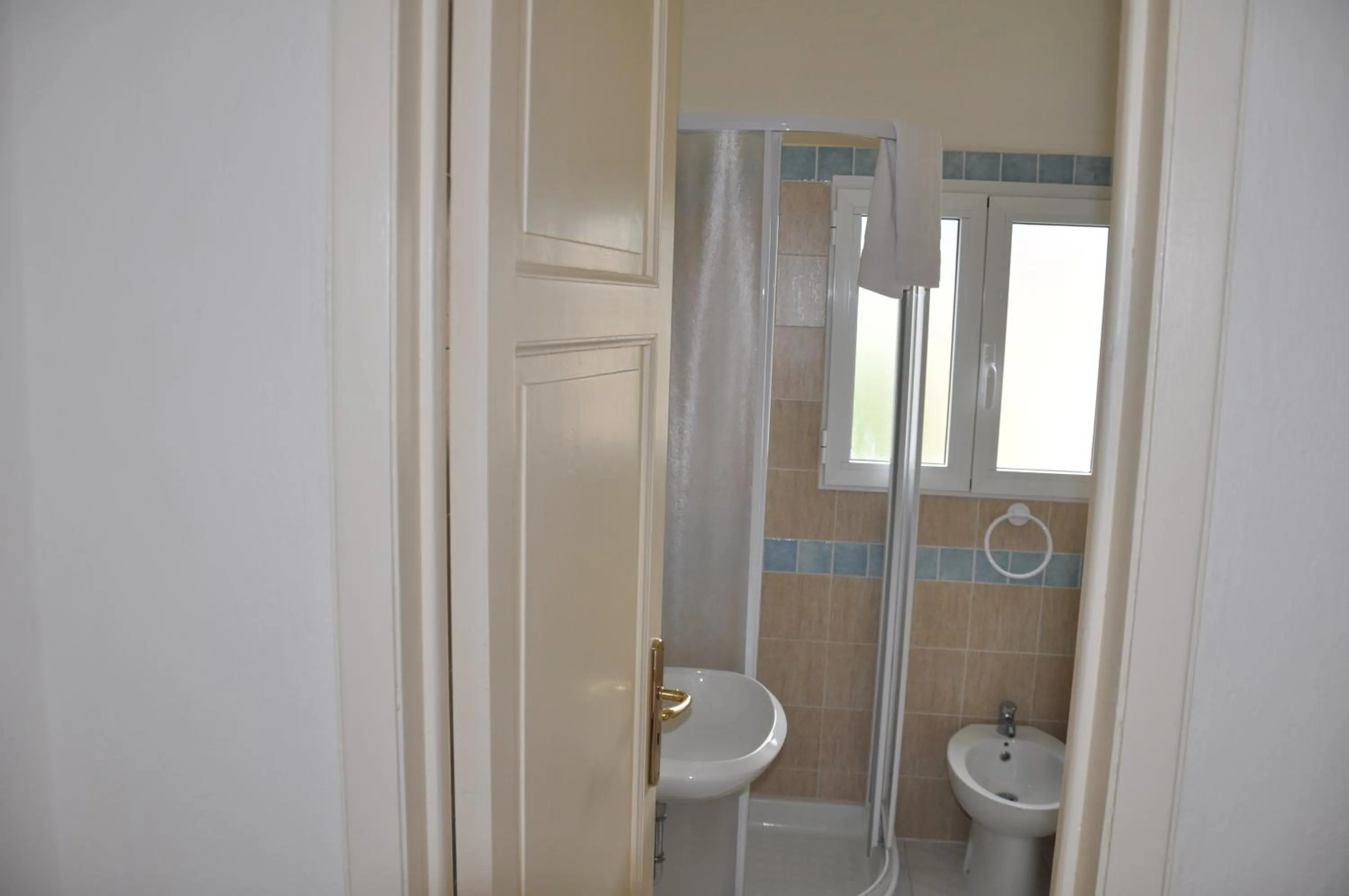 Bathroom in Hotel Verdesolemare