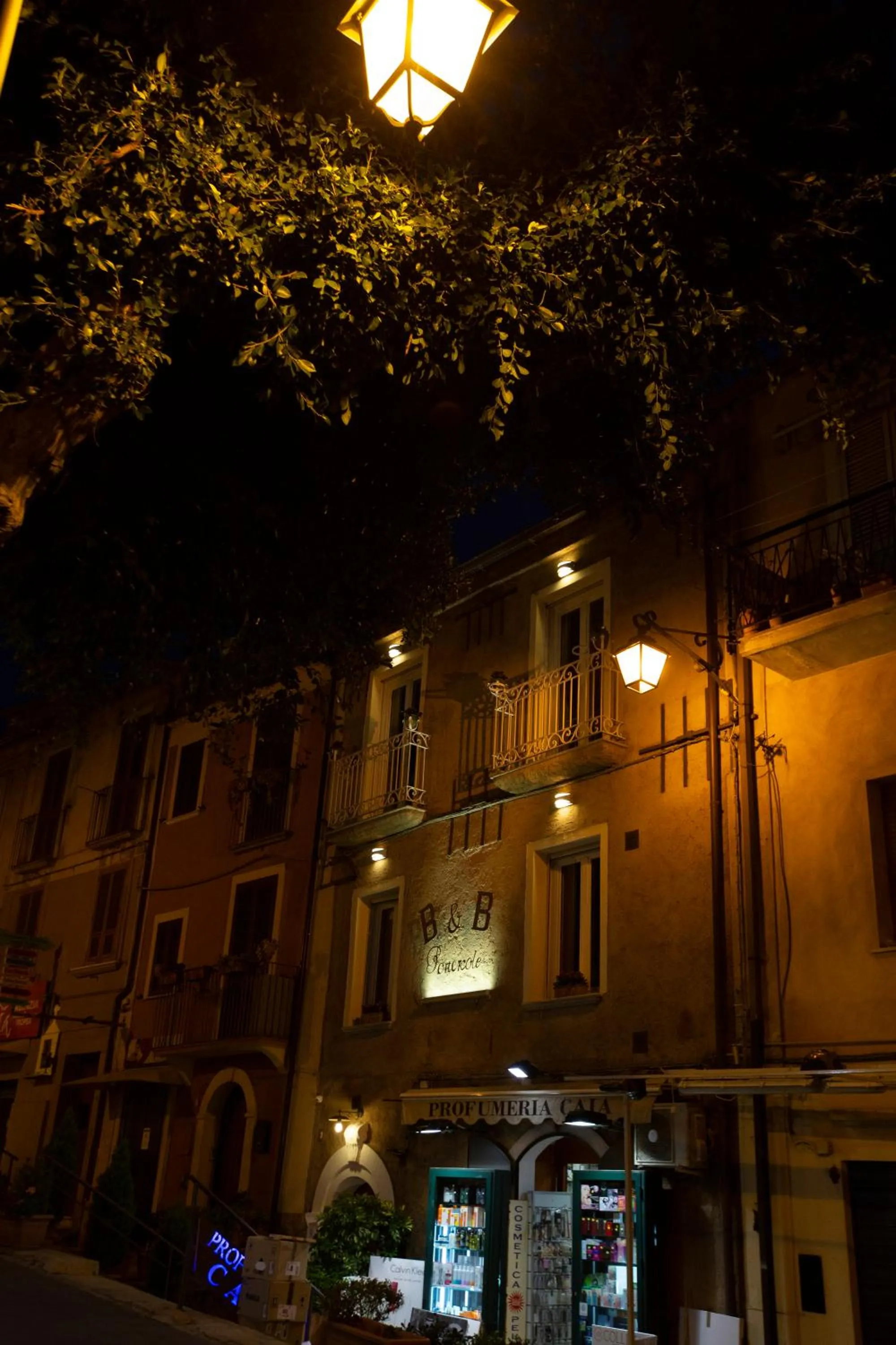 Property building in Portercole B&B