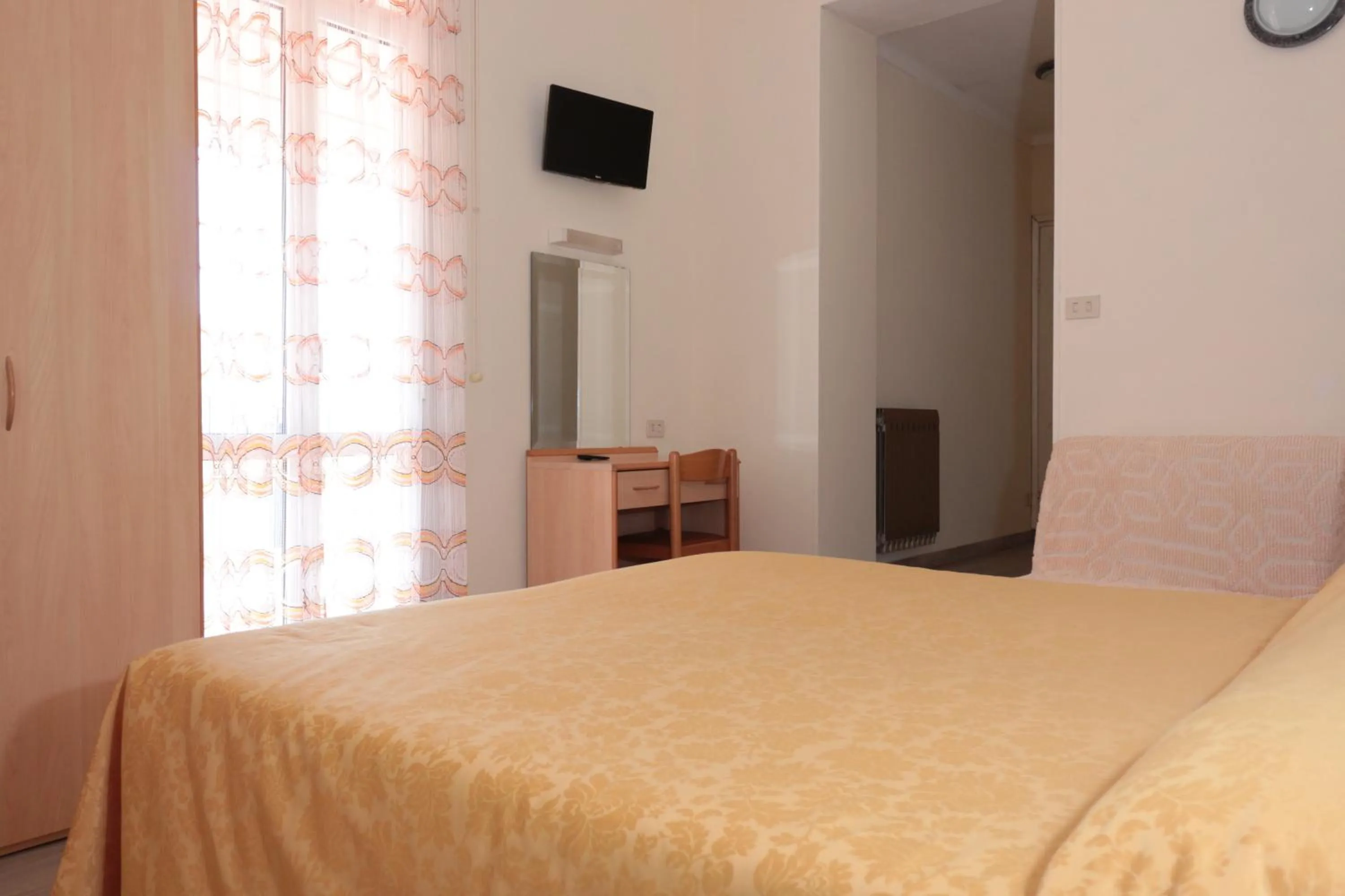 Photo of the whole room in Hotel Villa Amelia