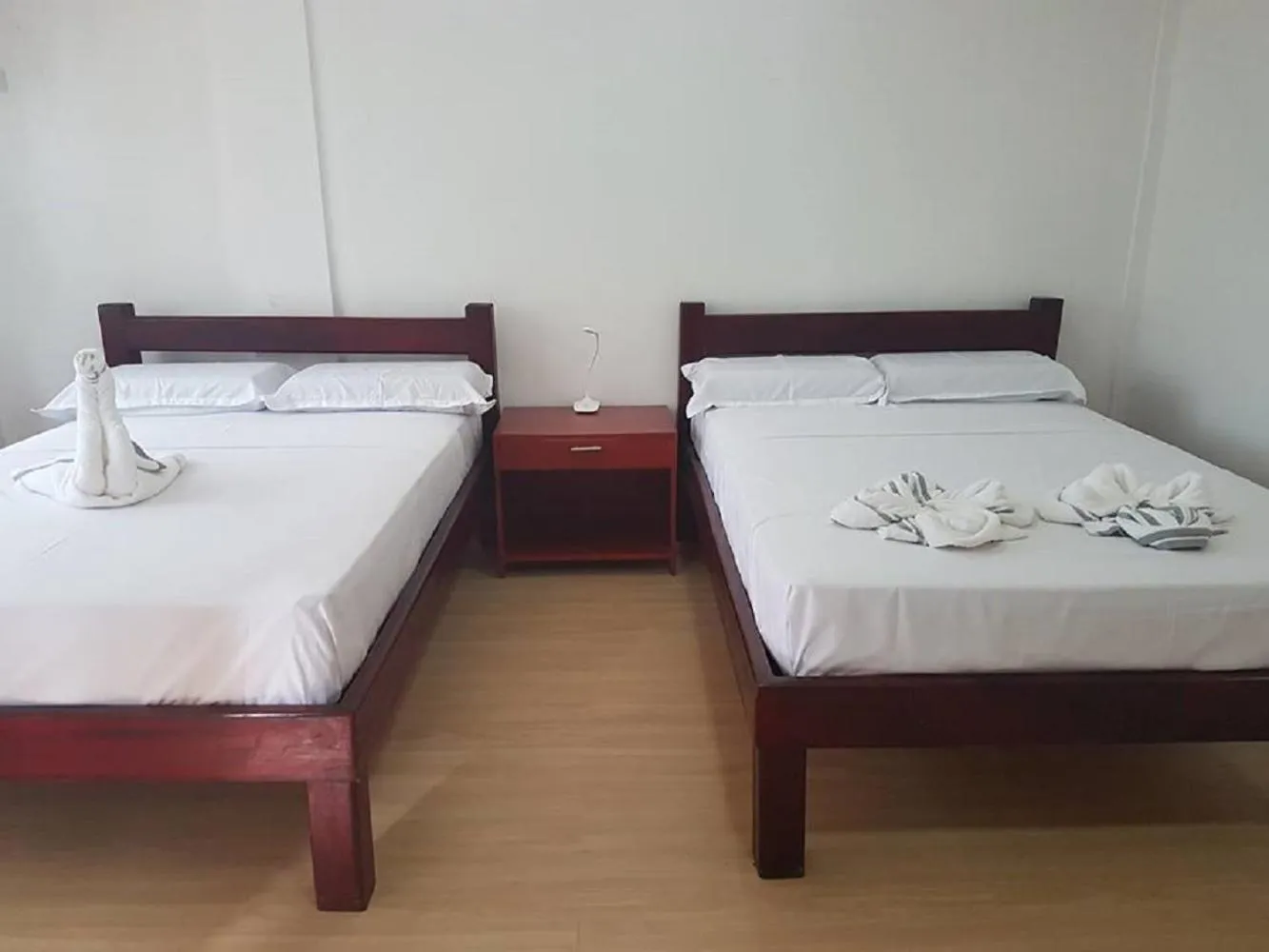 Bedroom, Bed in Catalina`s Inn family room