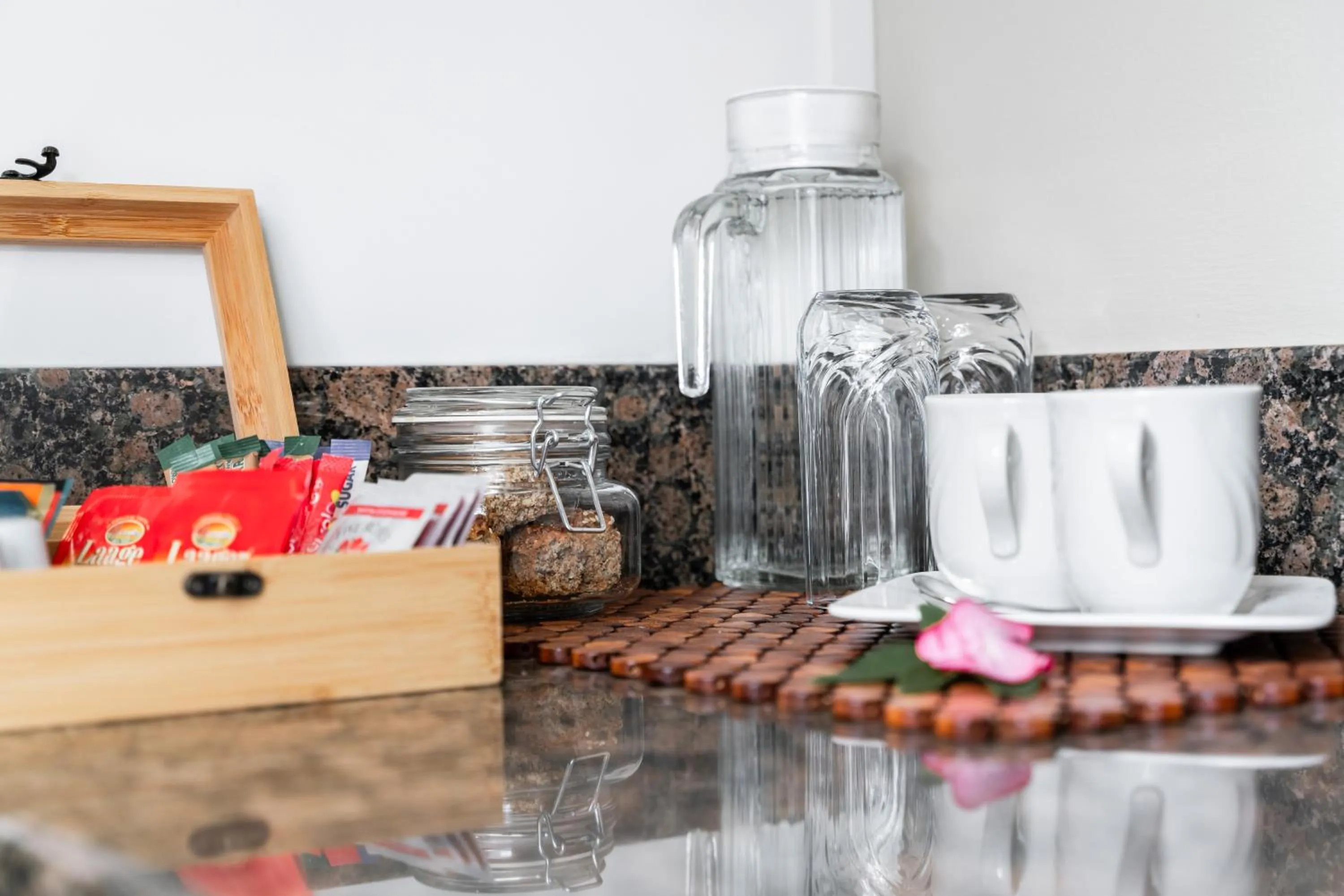 Coffee/tea facilities in Eikendal Lodge