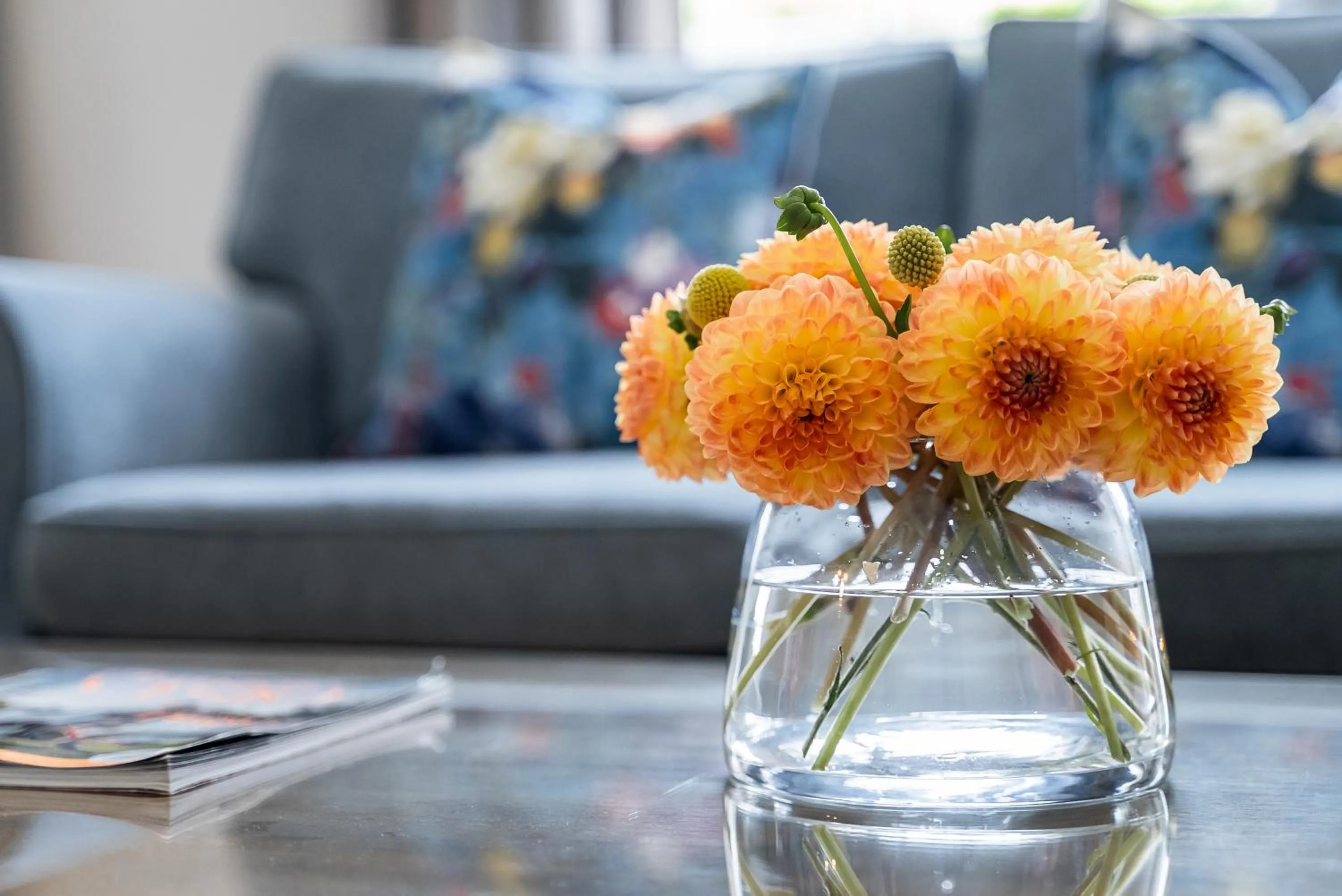 Seating area in Eikendal Lodge