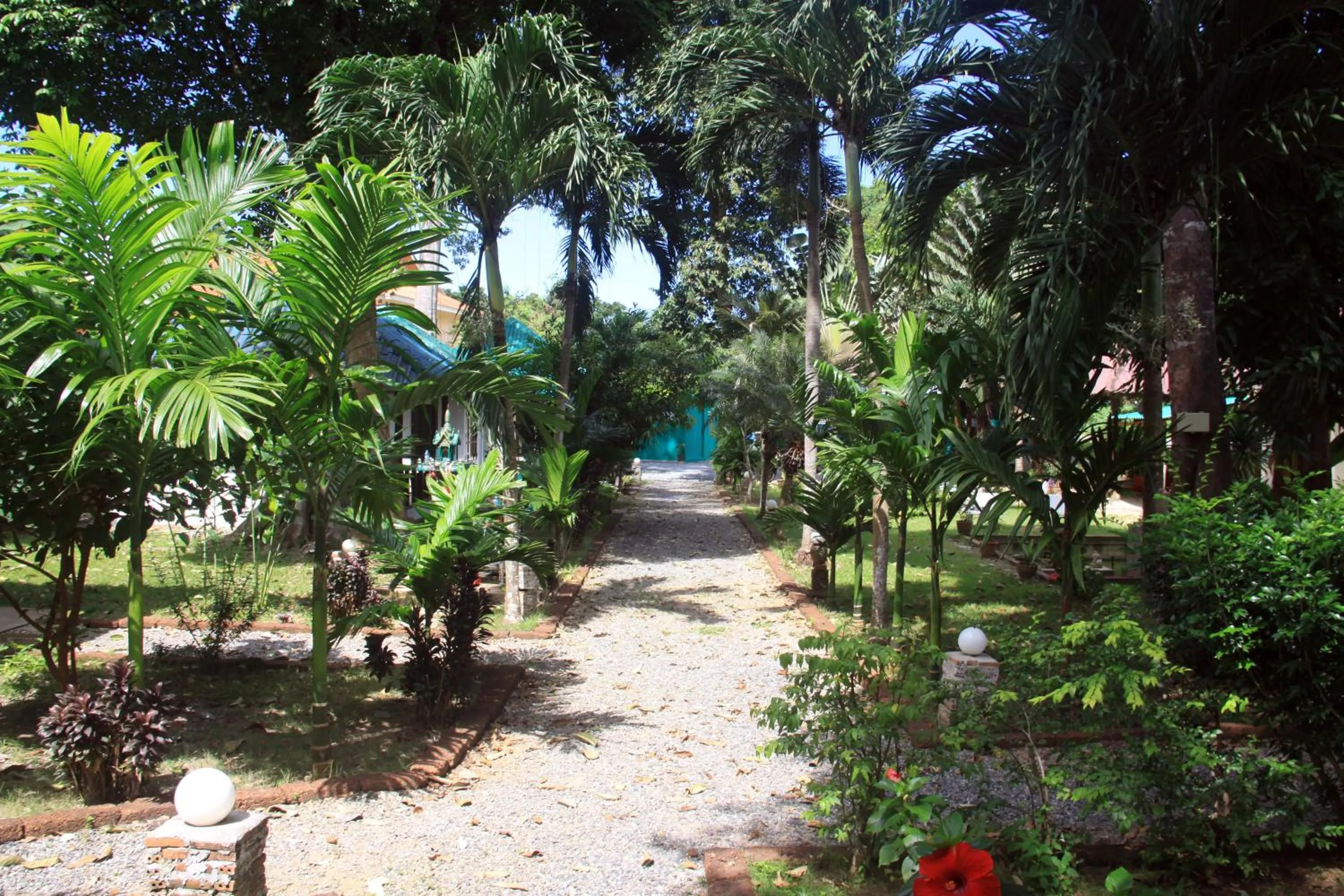 Garden in Tropical Paradise Leelawadee Resort