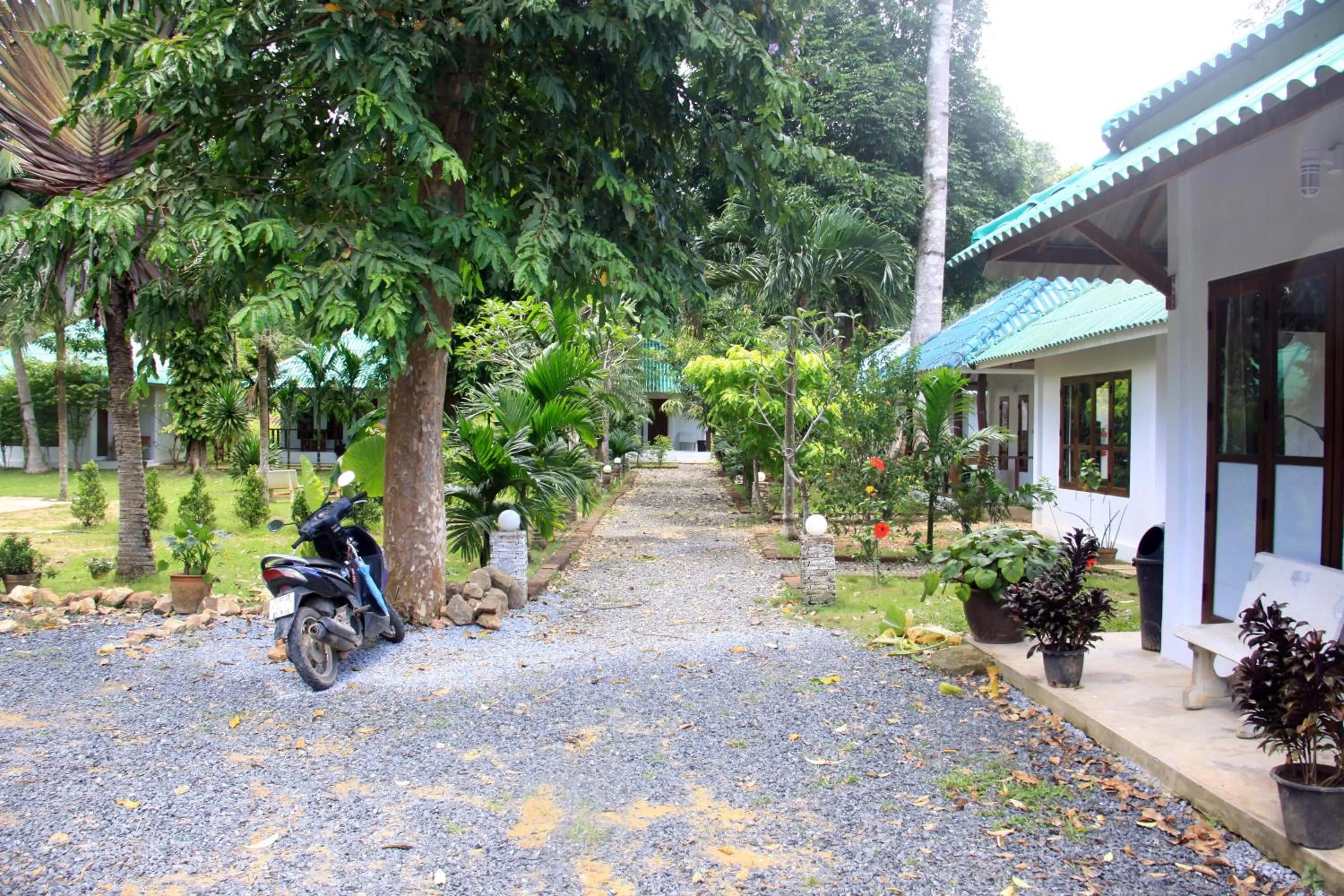 Garden in Tropical Paradise Leelawadee Resort