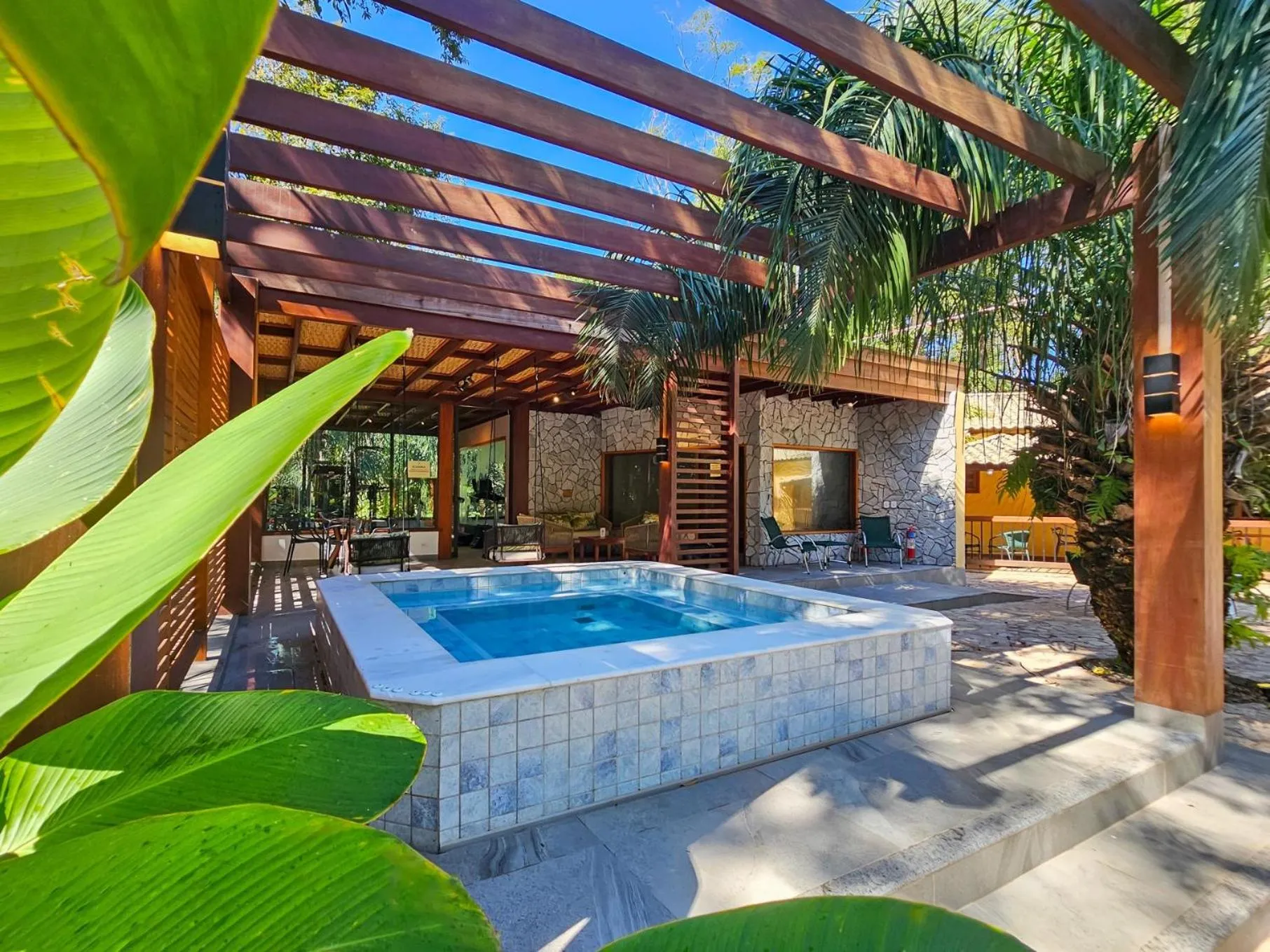 Hot Tub in Hotel Cabanas