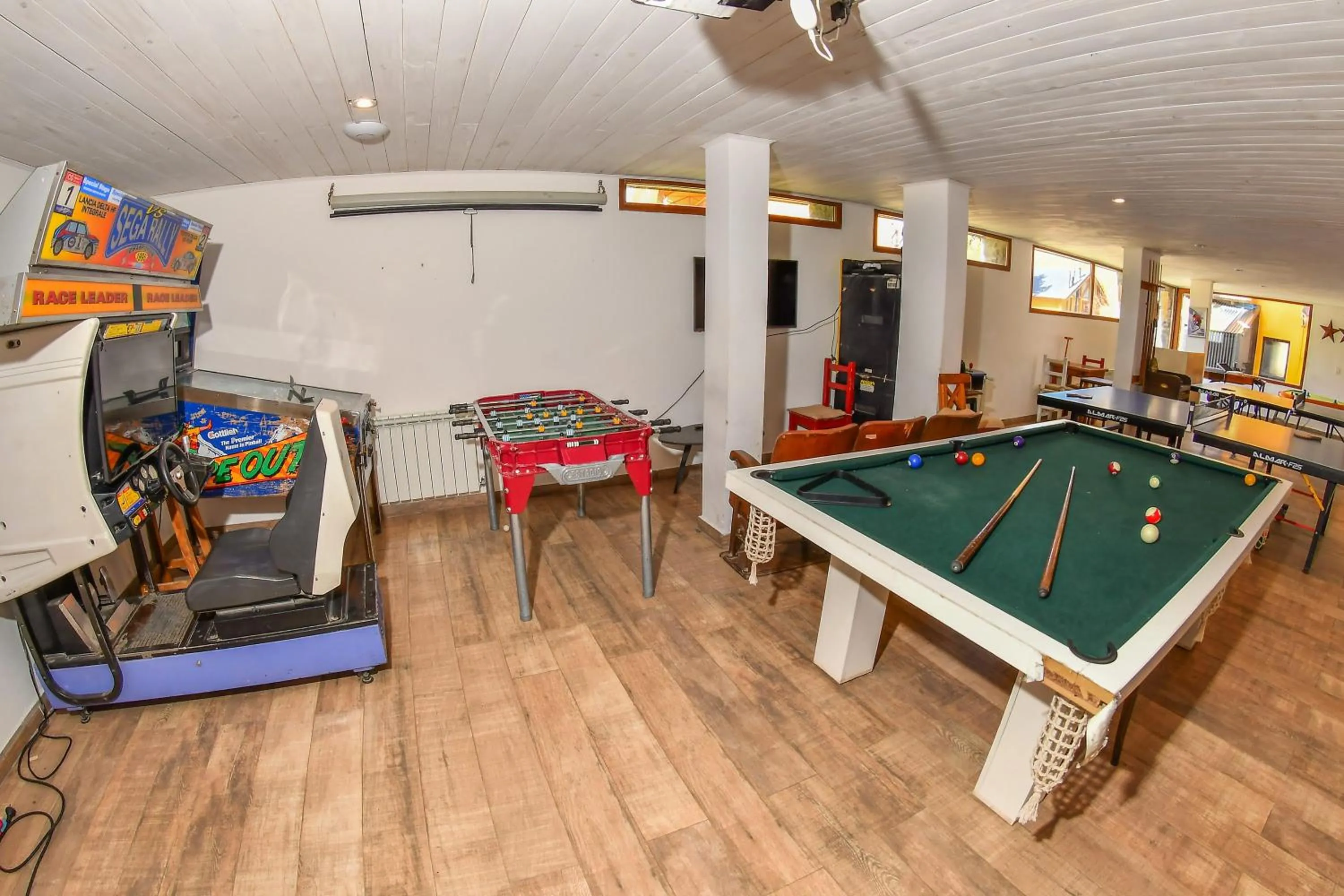 Billiard in Complejo Base 41