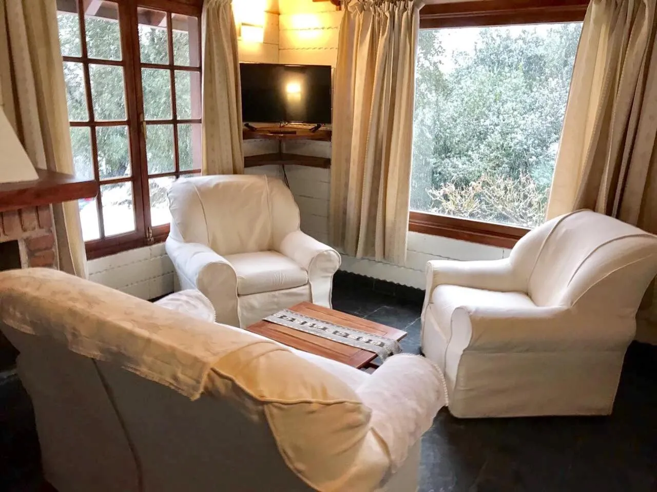 Living room in Cabañas & Aparts Lancuyen, Villa de Montaña