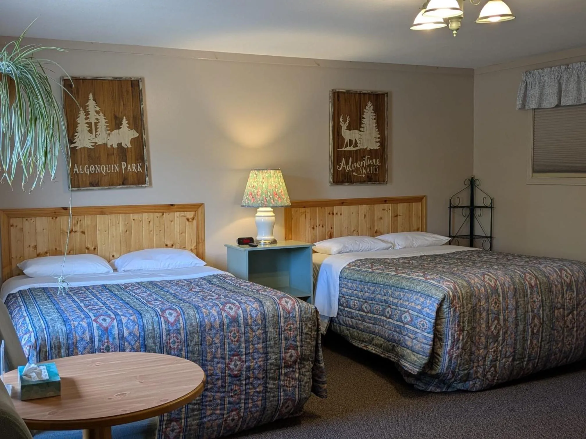Dwight Village Motel